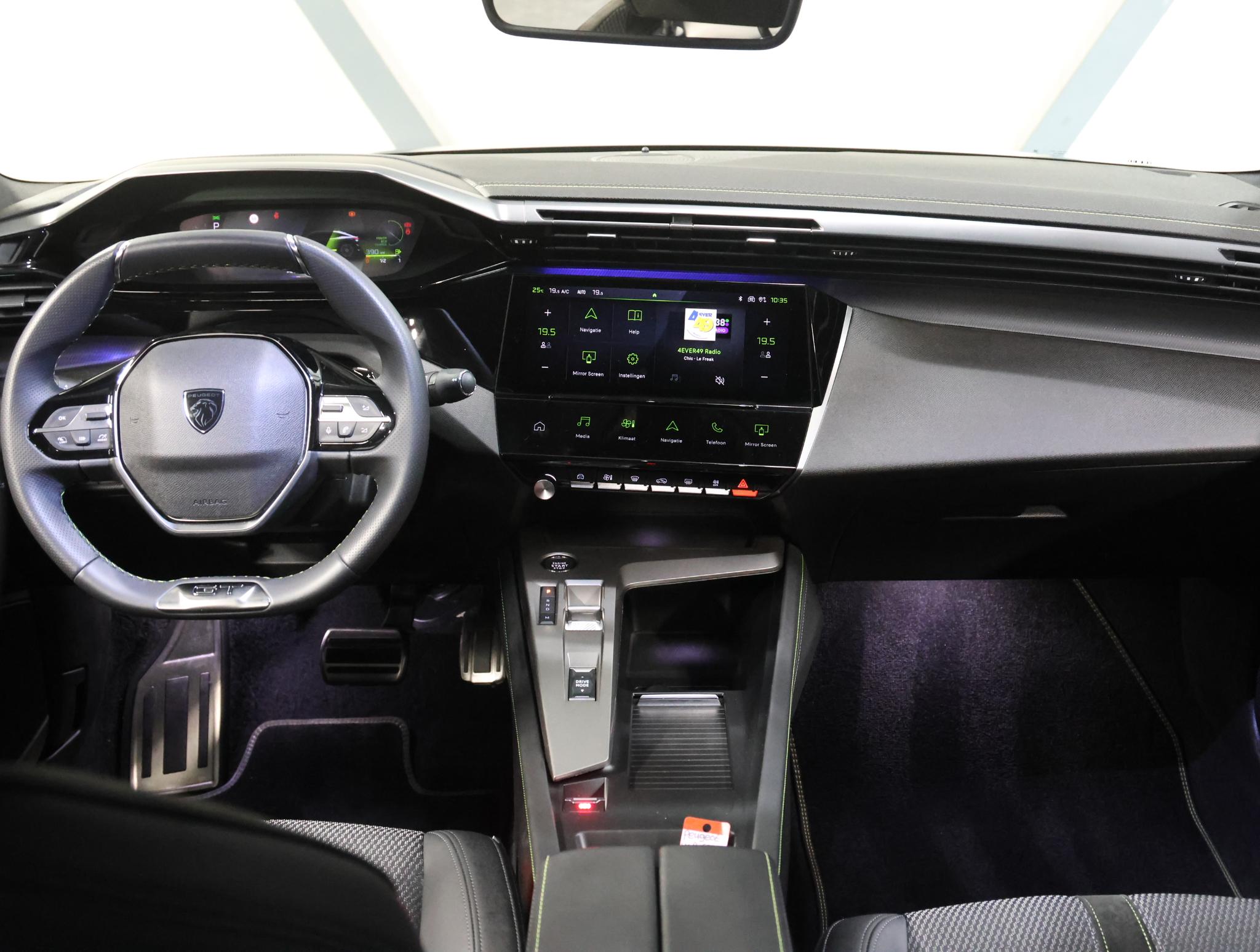 Foto van Peugeot 408