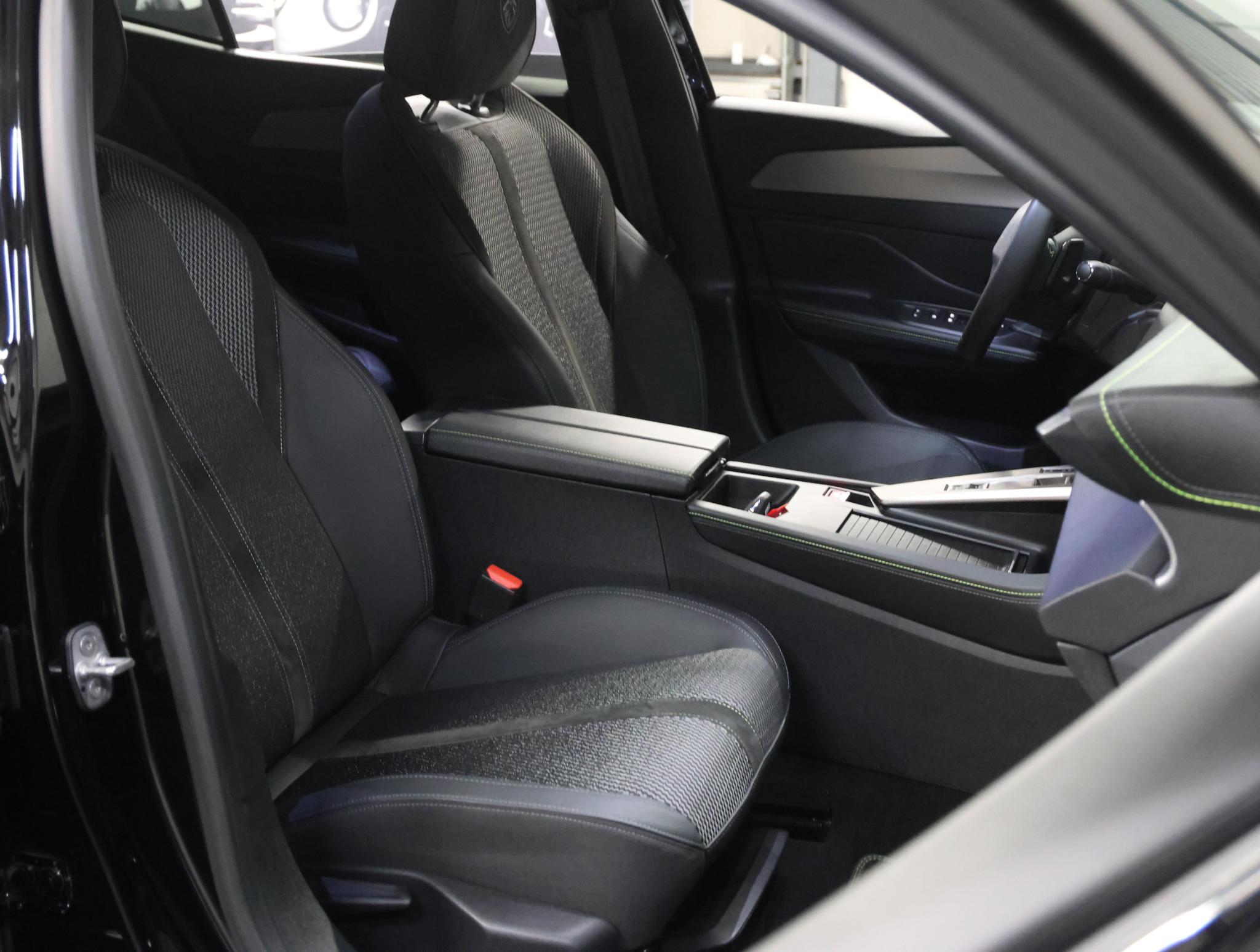 Foto van Peugeot 408