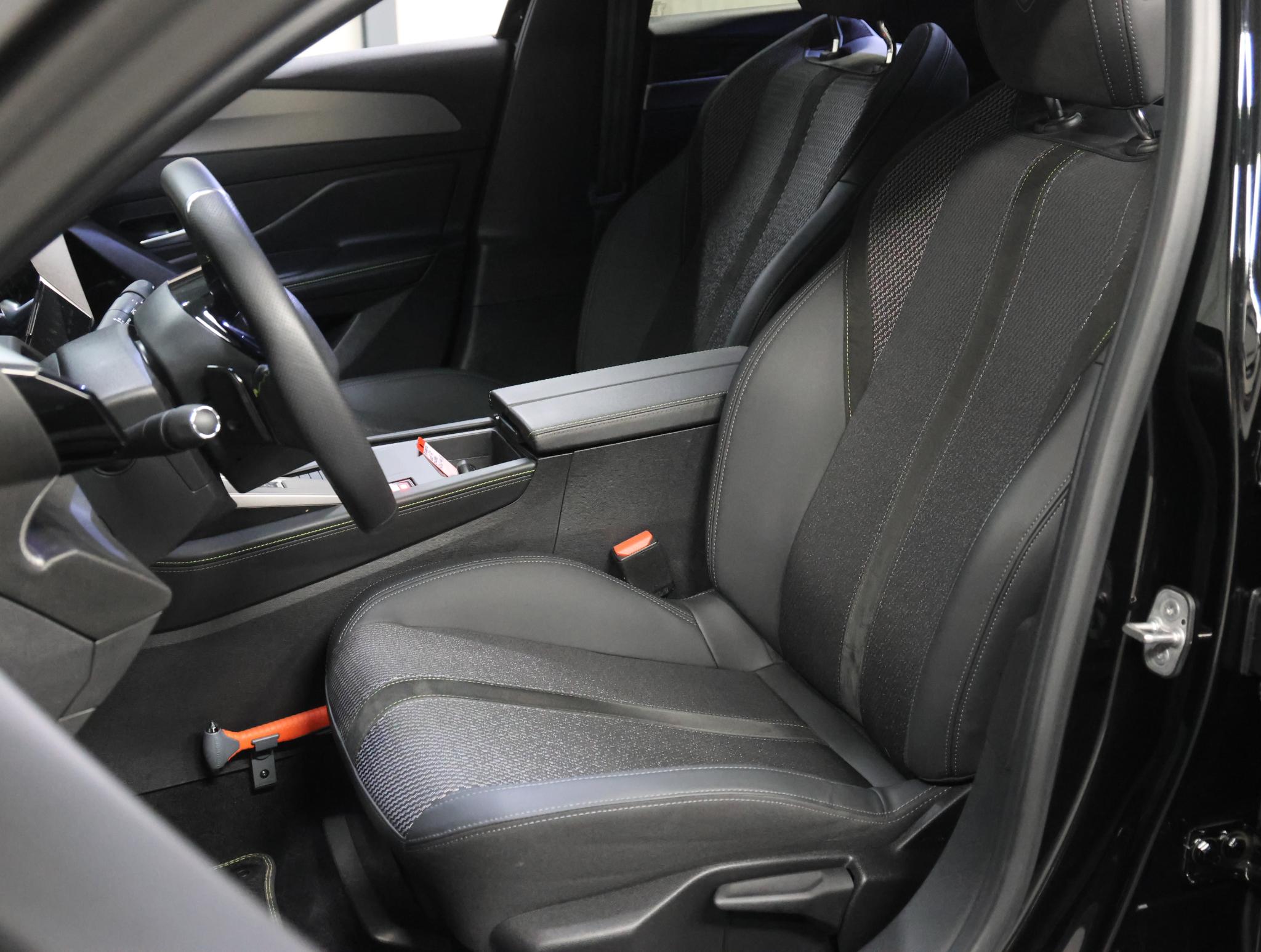 Foto van Peugeot 408