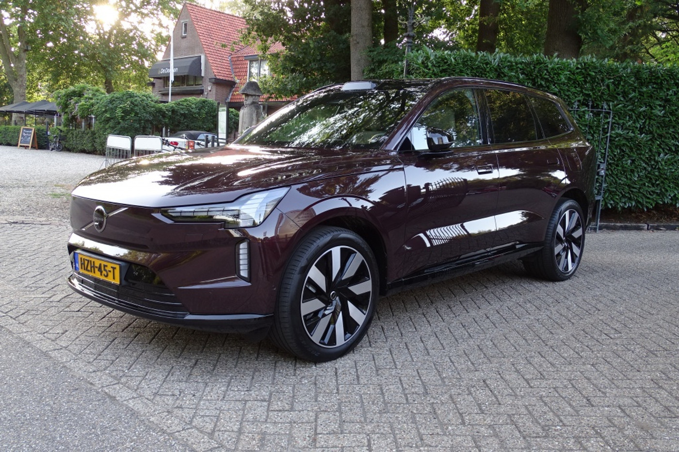 Foto van Volvo Ex90