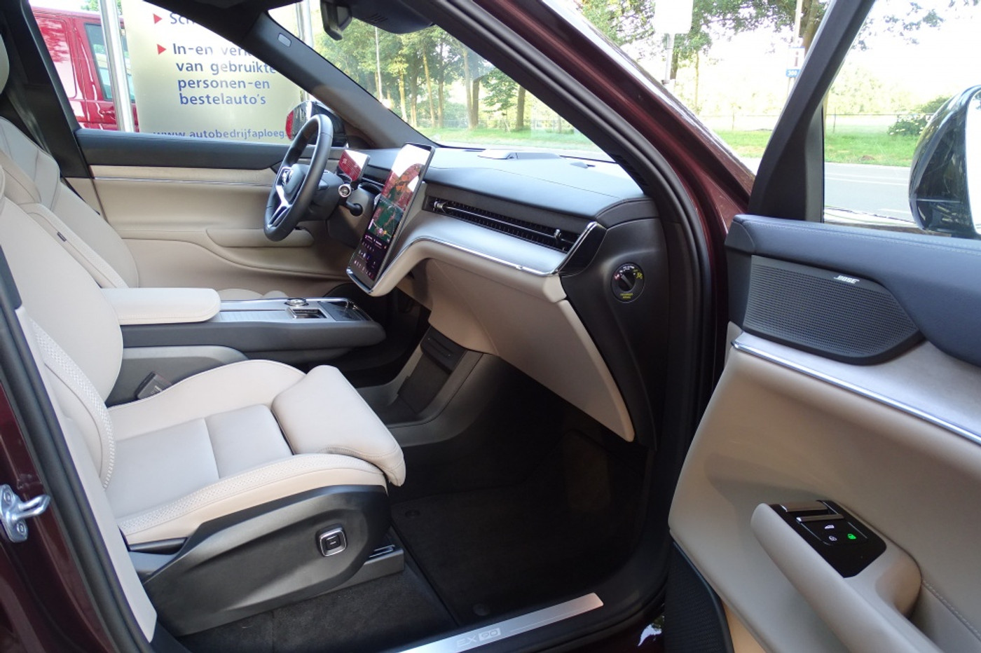 Foto van Volvo Ex90