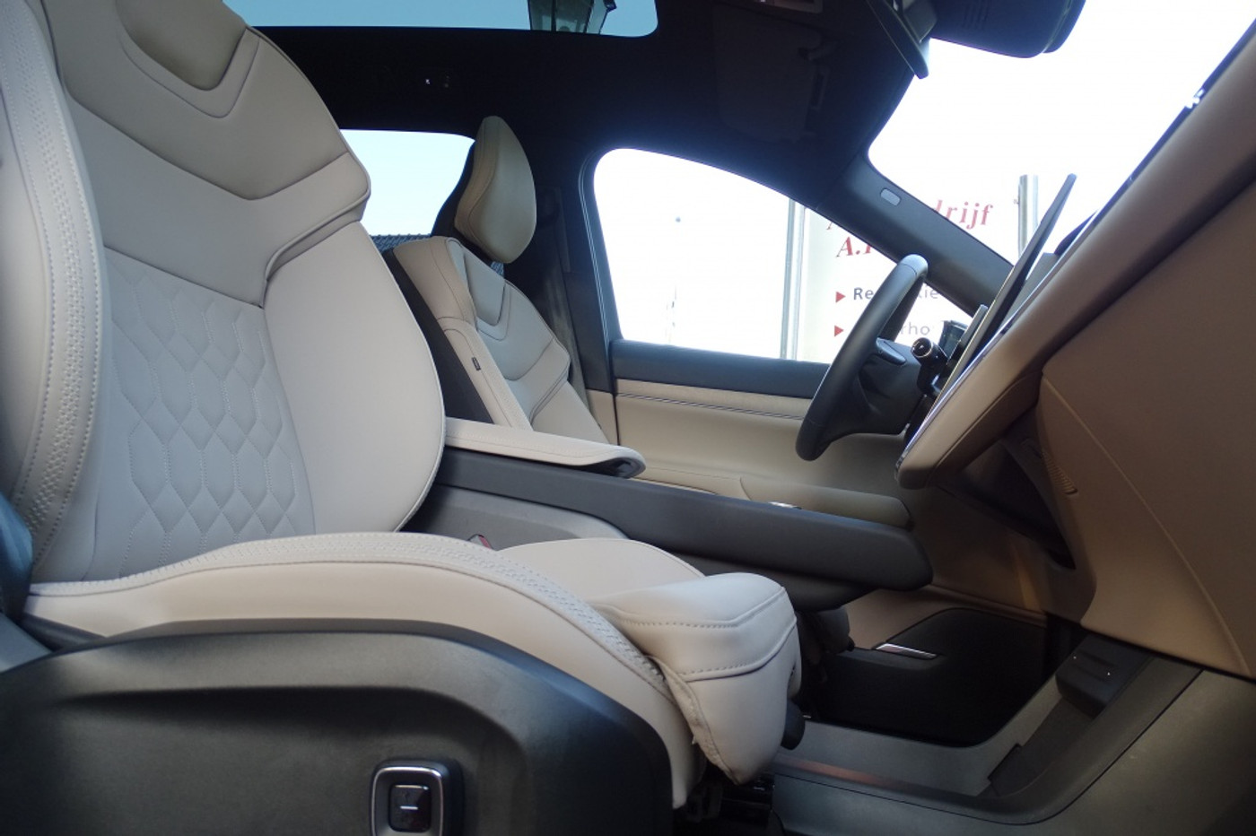Foto van Volvo Ex90
