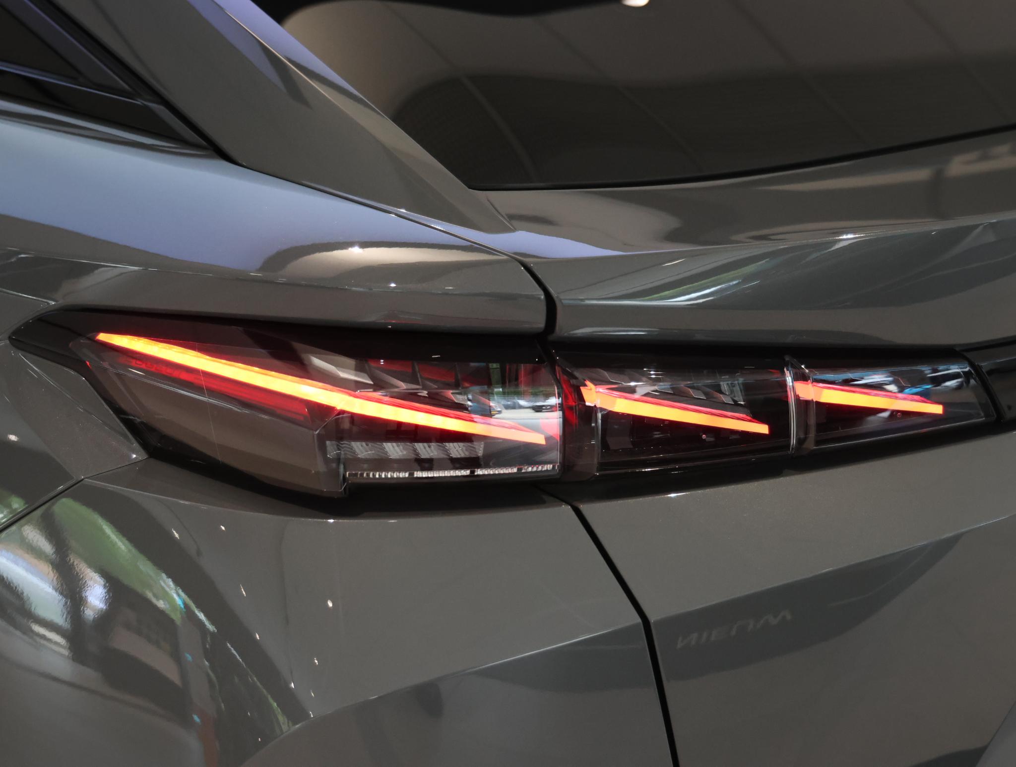 Foto van Peugeot 408