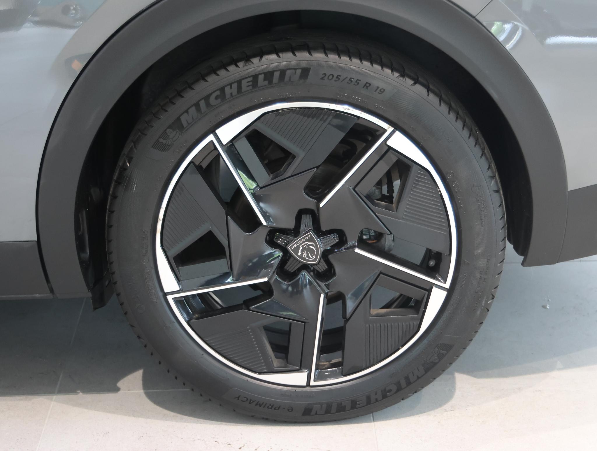 Foto van Peugeot 408