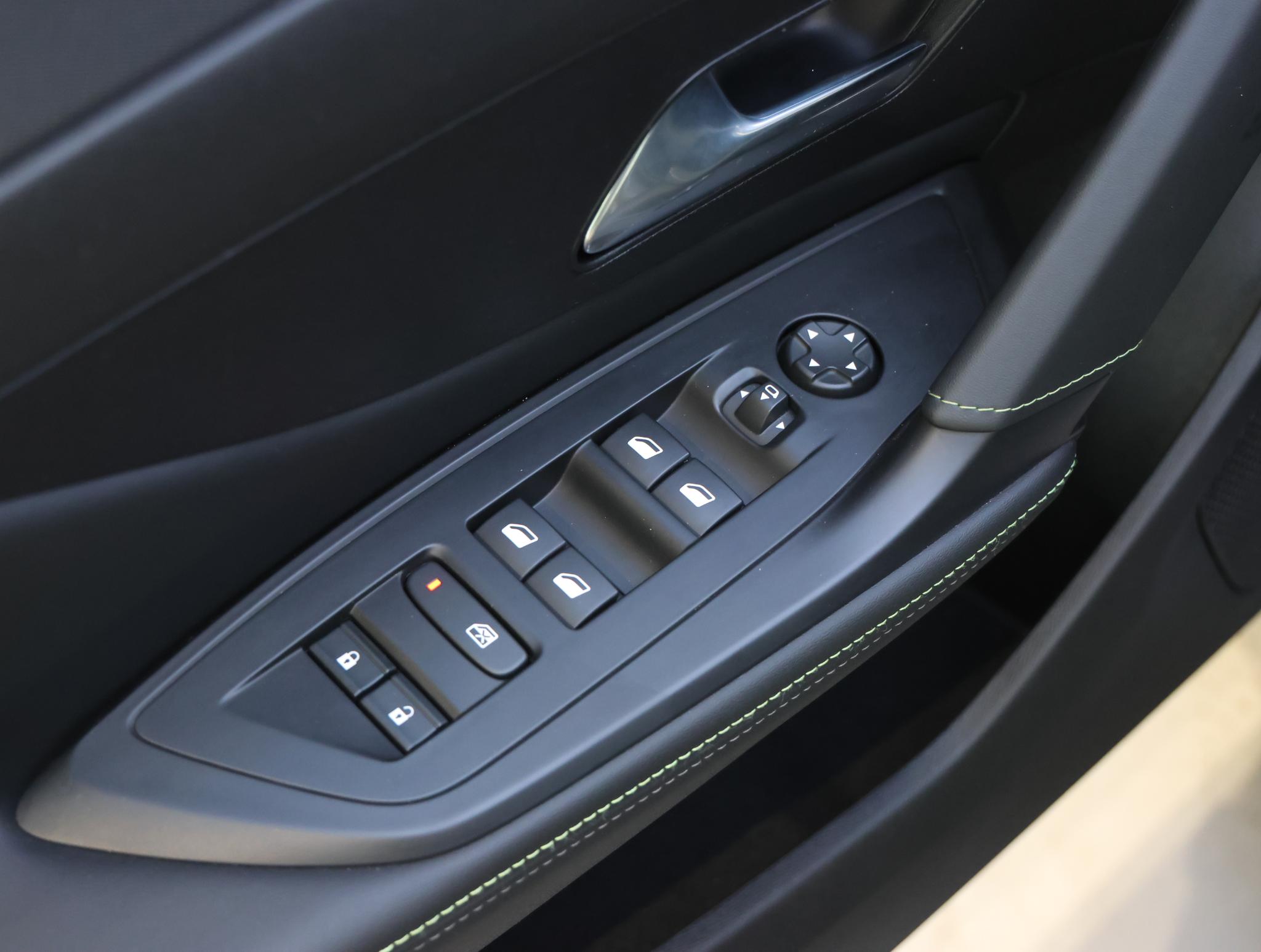 Foto van Peugeot 408