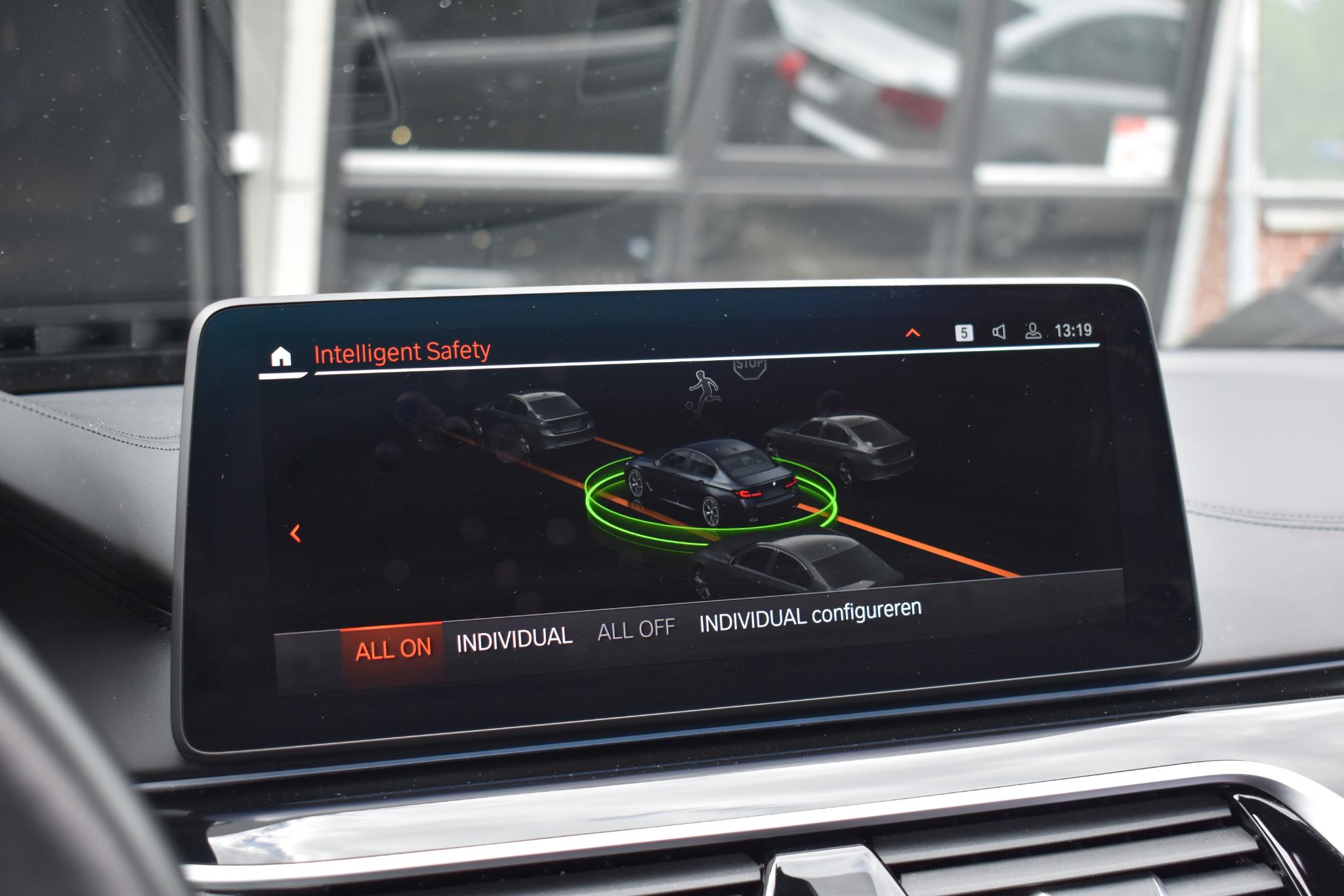 Foto van BMW 545e xDrive