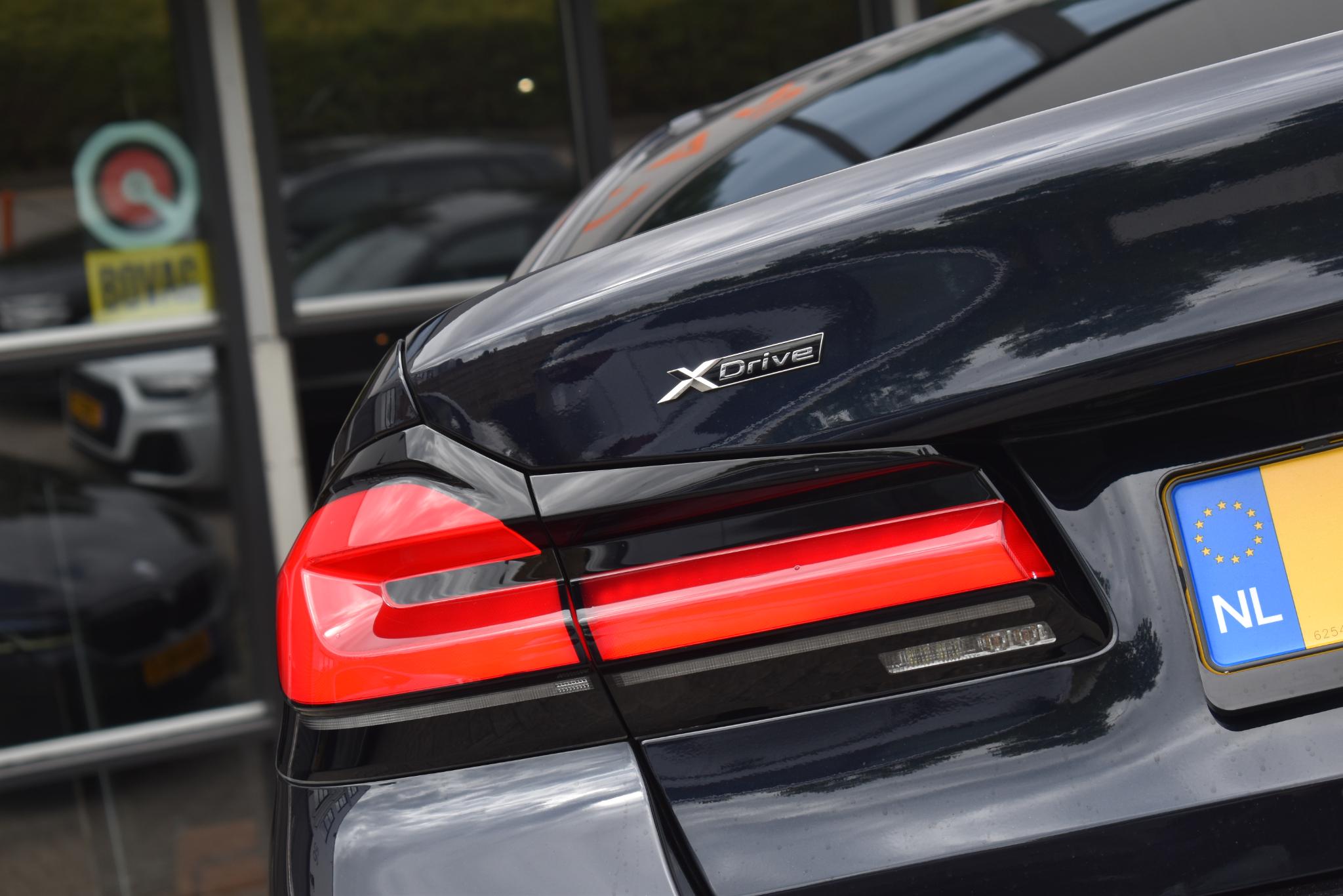 Foto van BMW 545e xDrive