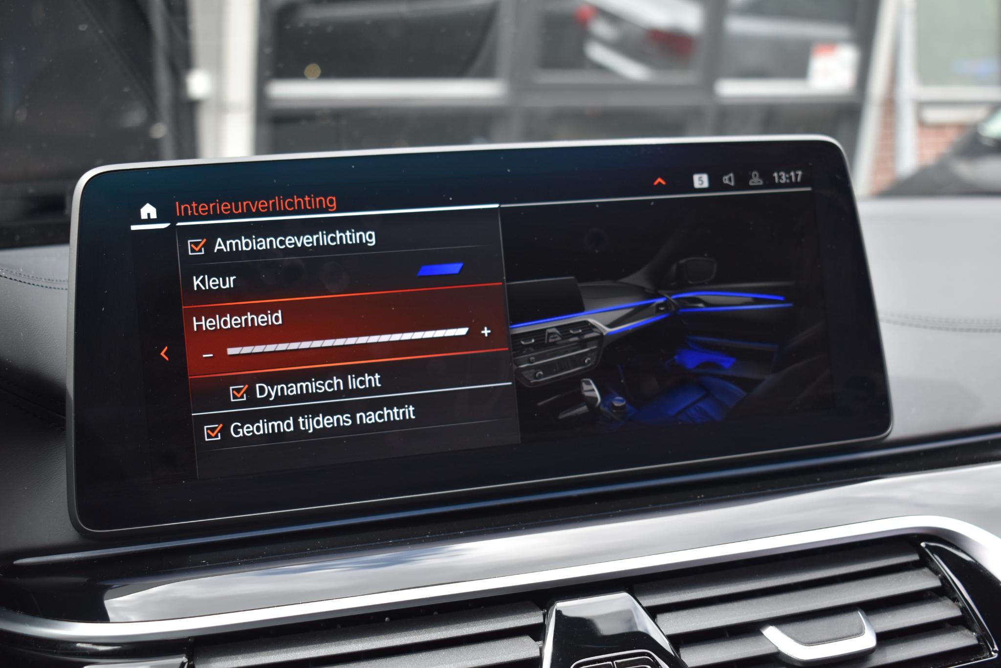 Foto van BMW 545e xDrive