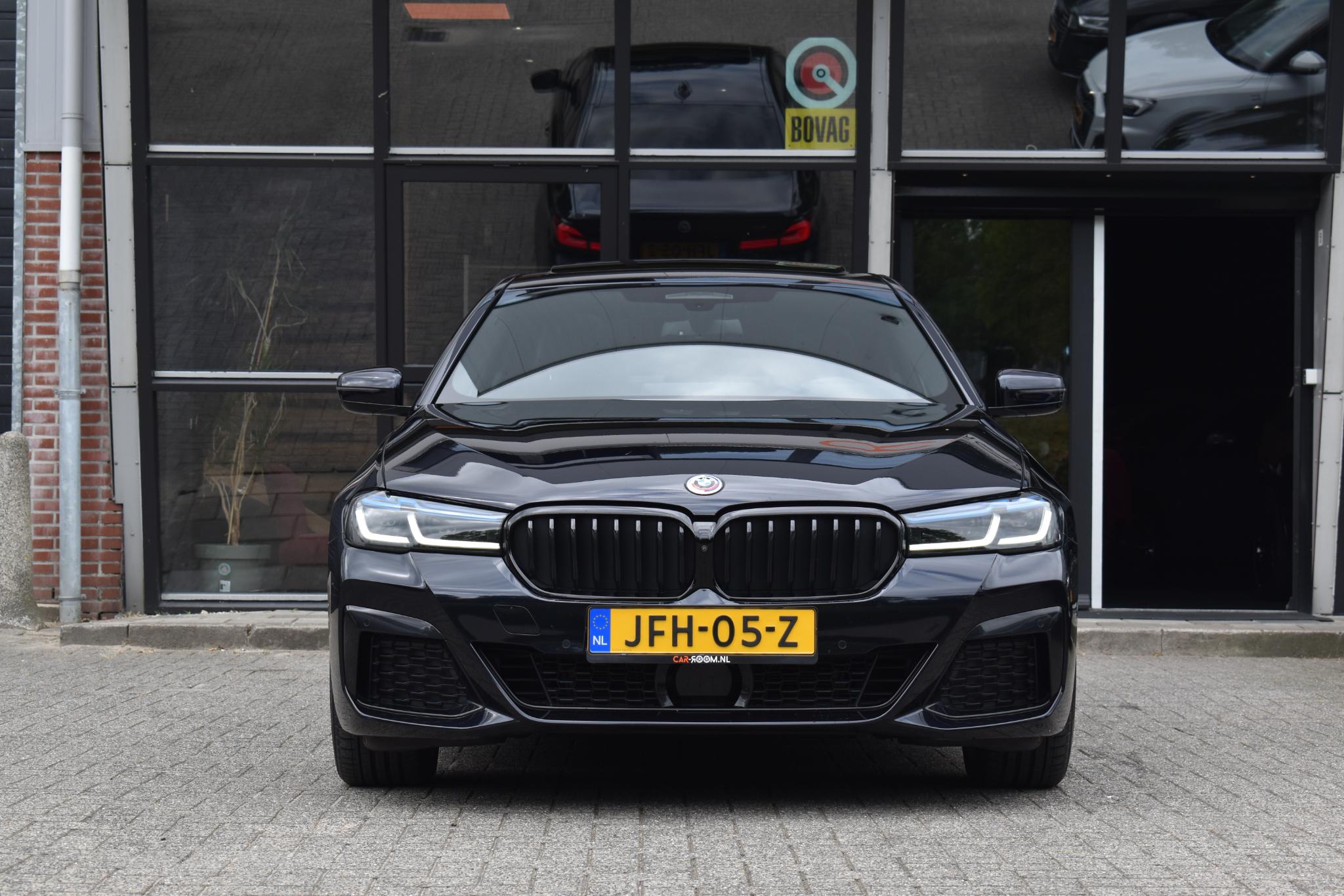 Foto van BMW 545e xDrive