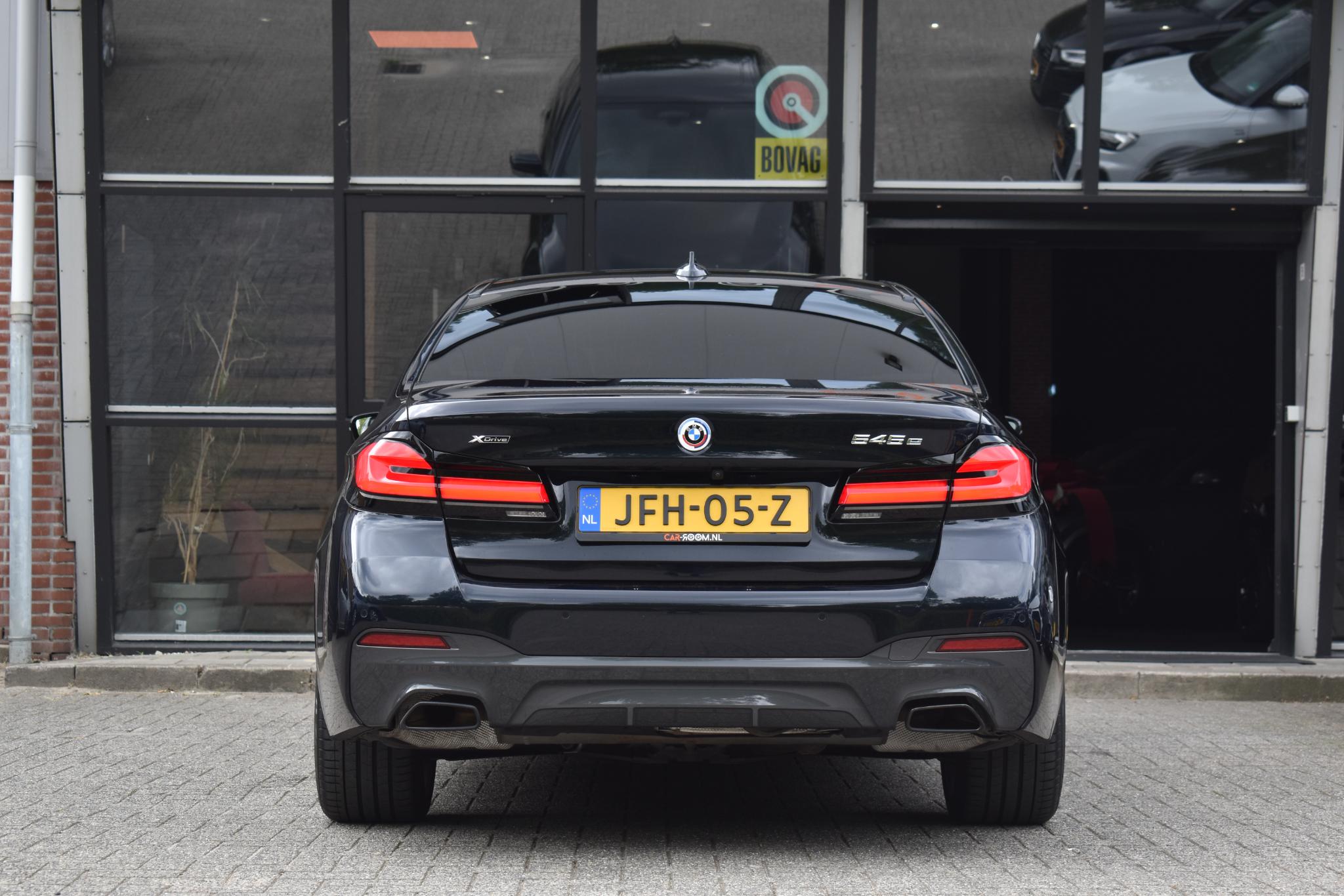 Foto van BMW 545e xDrive