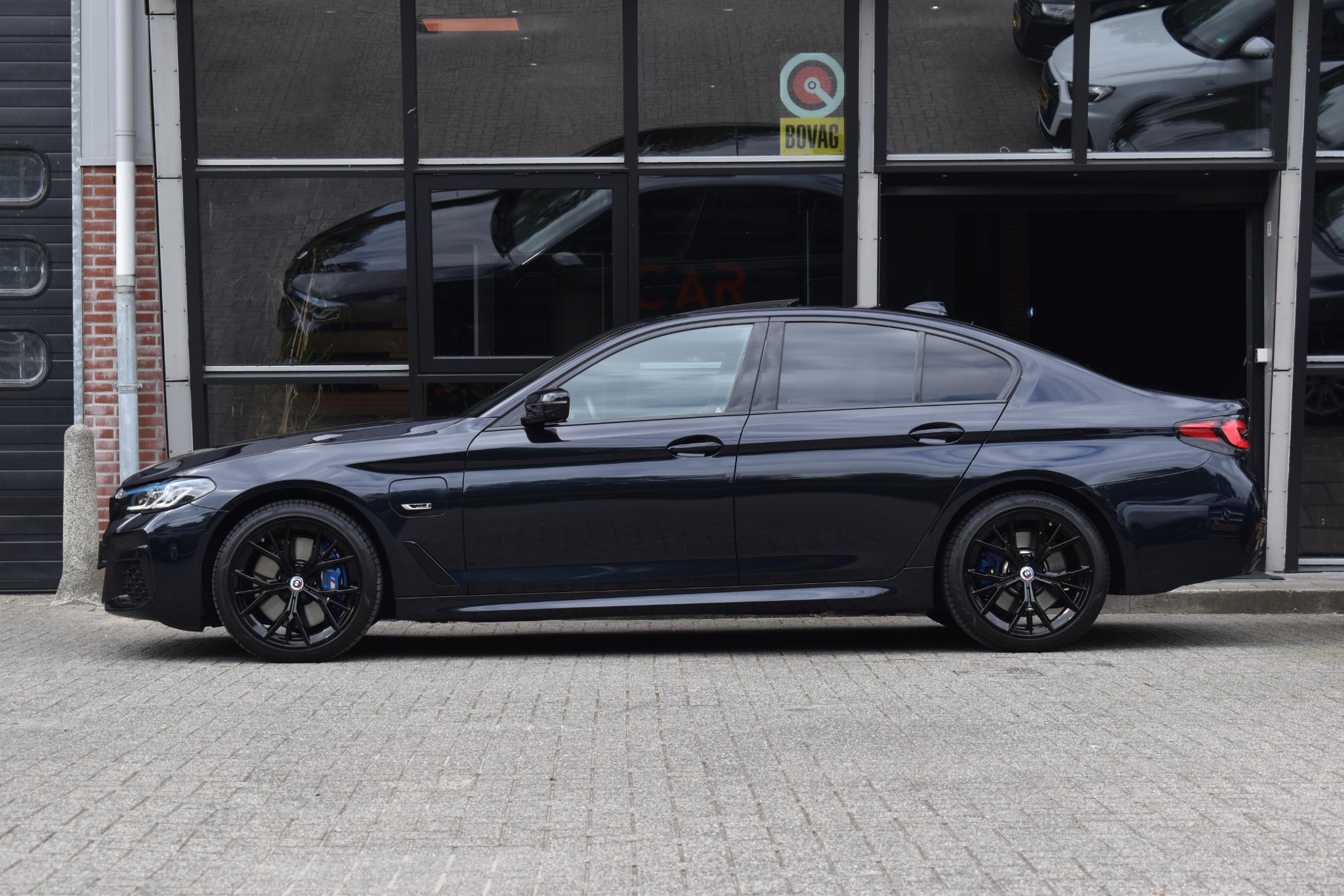 Foto van BMW 545e xDrive