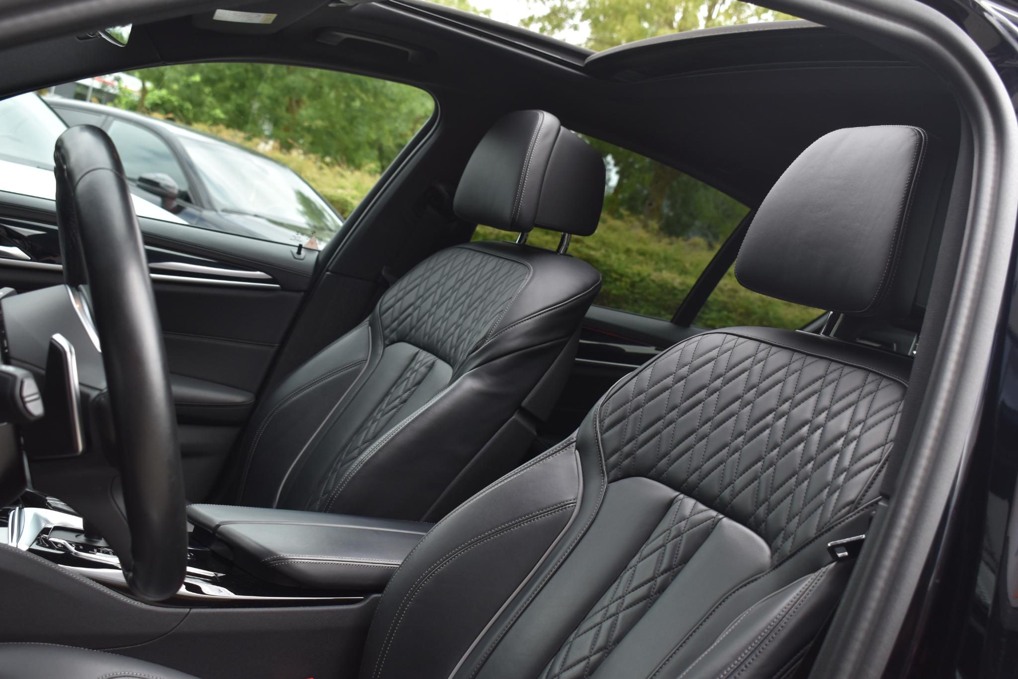 Foto van BMW 545e xDrive
