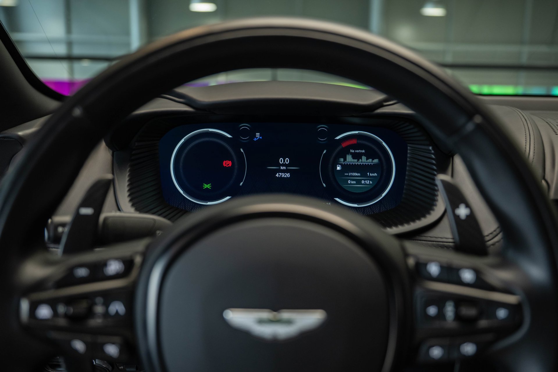Foto van Aston Martin Dbx707