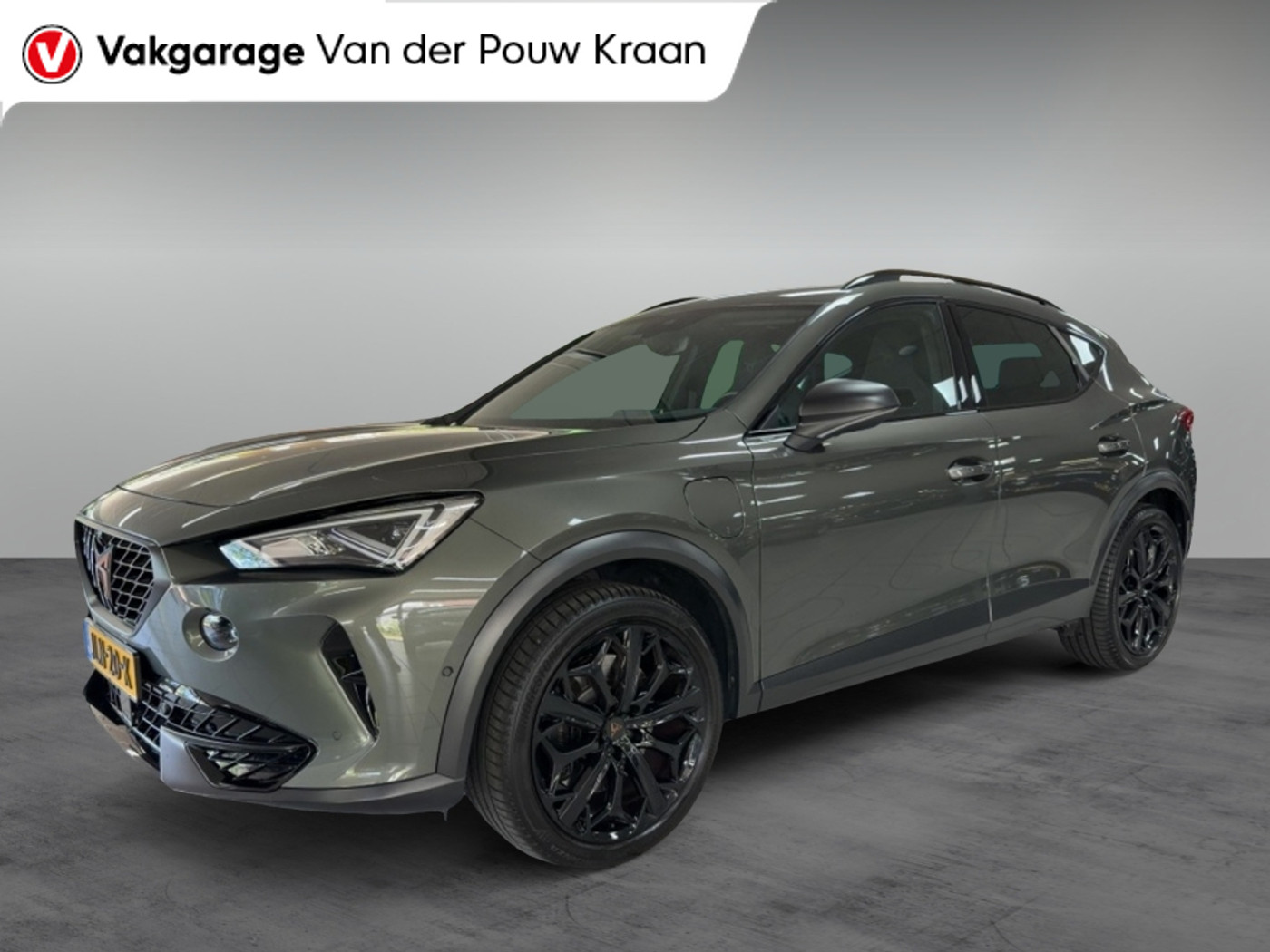 Cupra Formentor VZ E-hybrid 1.4 e-Hybrid VZ Tribe Edition 245PK / Panoramdak 2024 - voorkant