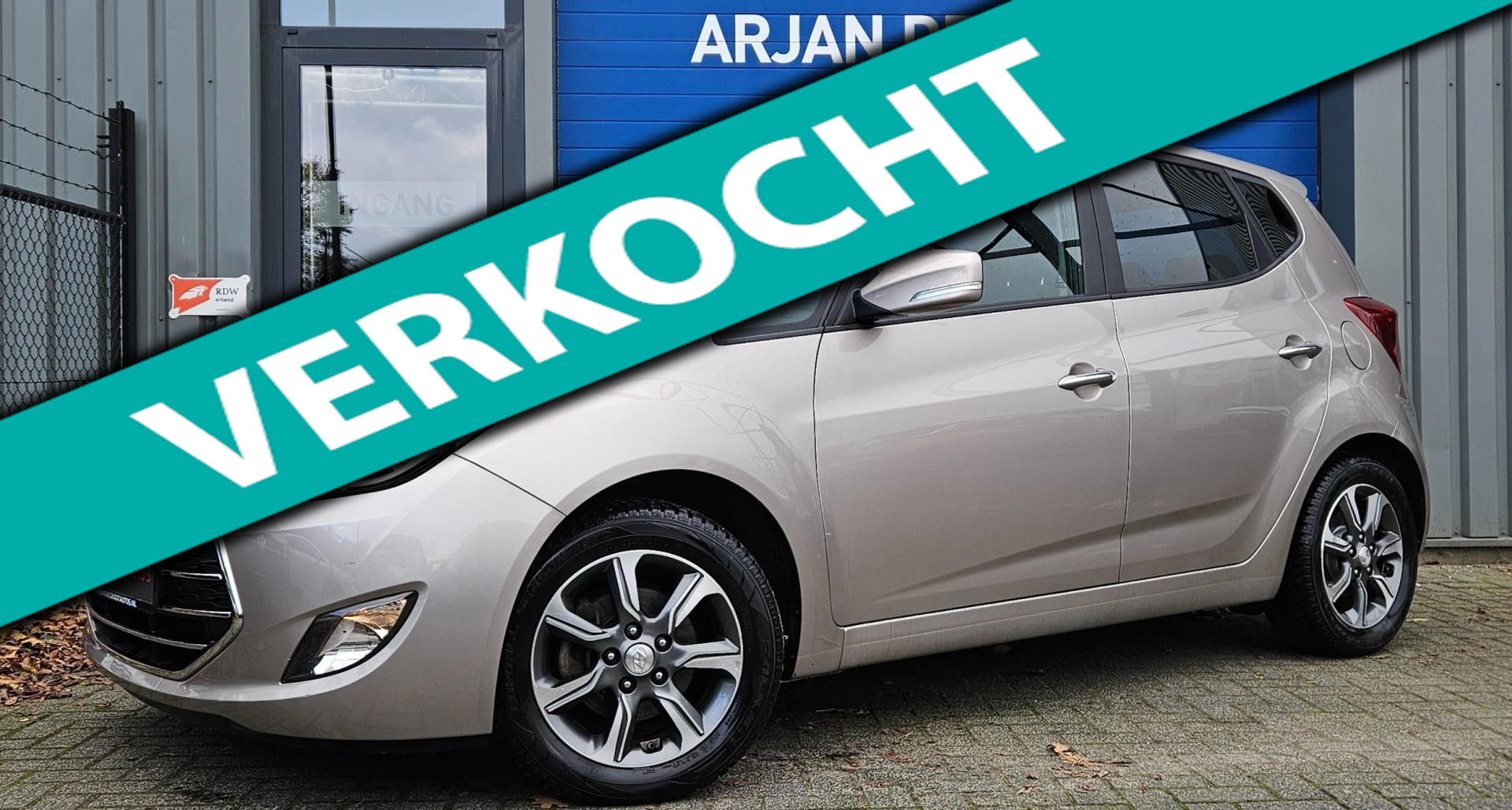 Hyundai Ix20 1.6i 125PK AUTOMAAT Clima Cruise Navi Camera Hoge instap 2016 - voorkant
