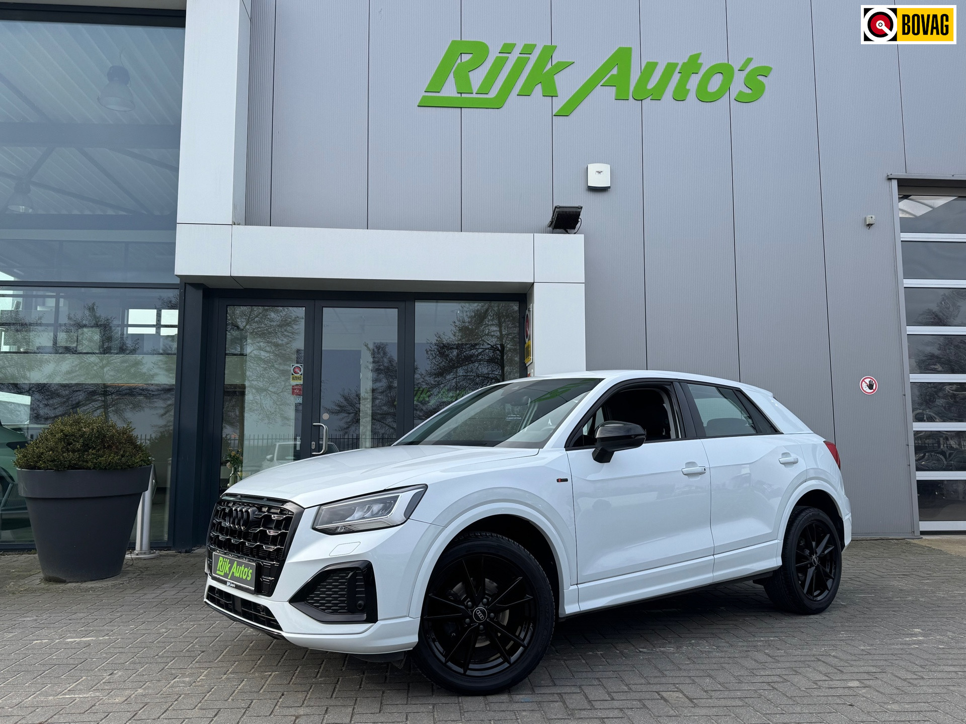 Audi Q2 Audi Q2 1.5 TFSI * S Edition * Virtual * Camera * Black Pack 2023 - voorkant