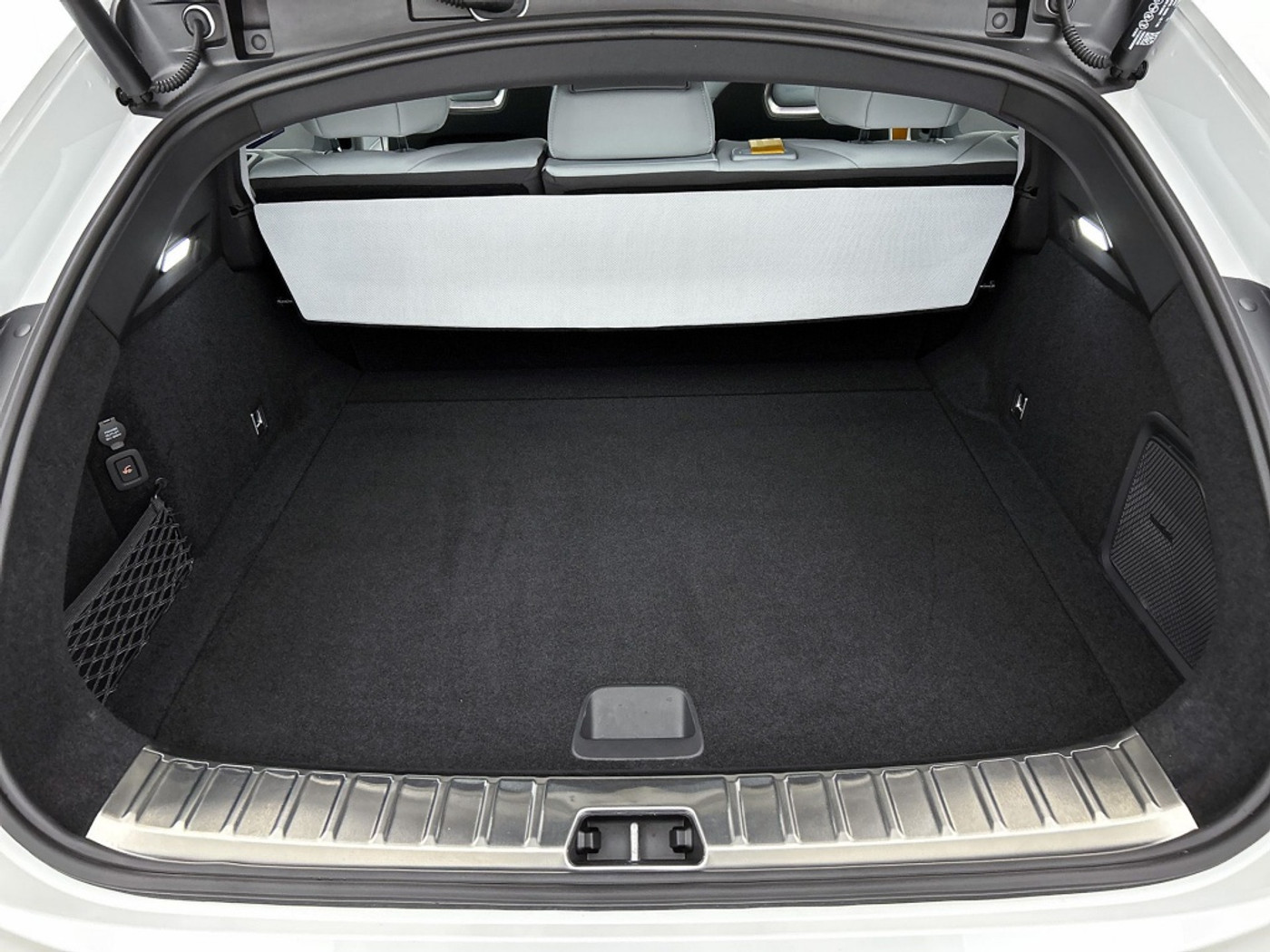Foto van Polestar Polestar 4