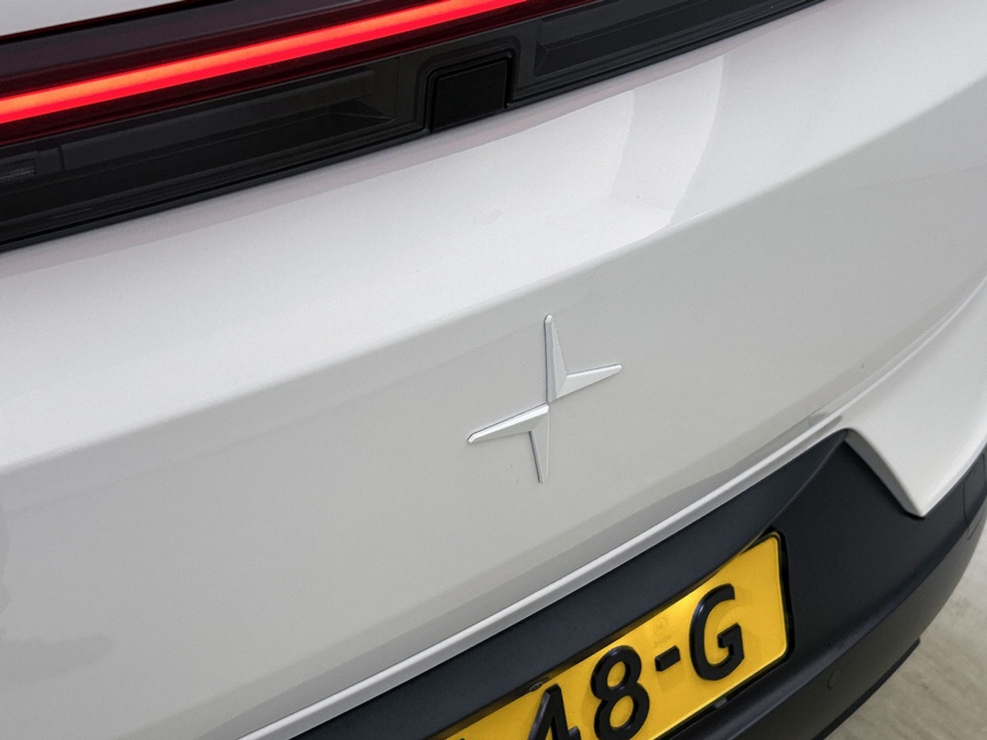 Foto van Polestar Polestar 4