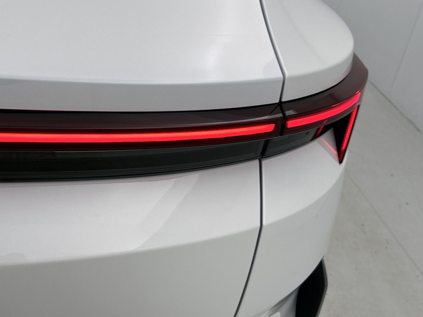 Foto van Polestar Polestar 4