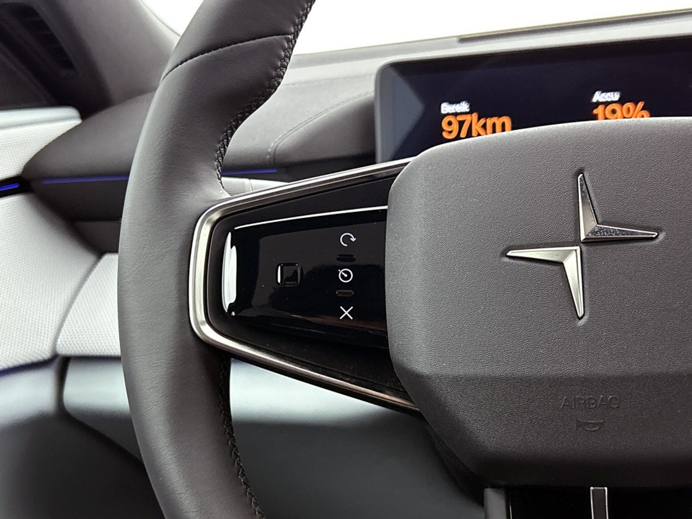 Foto van Polestar Polestar 4