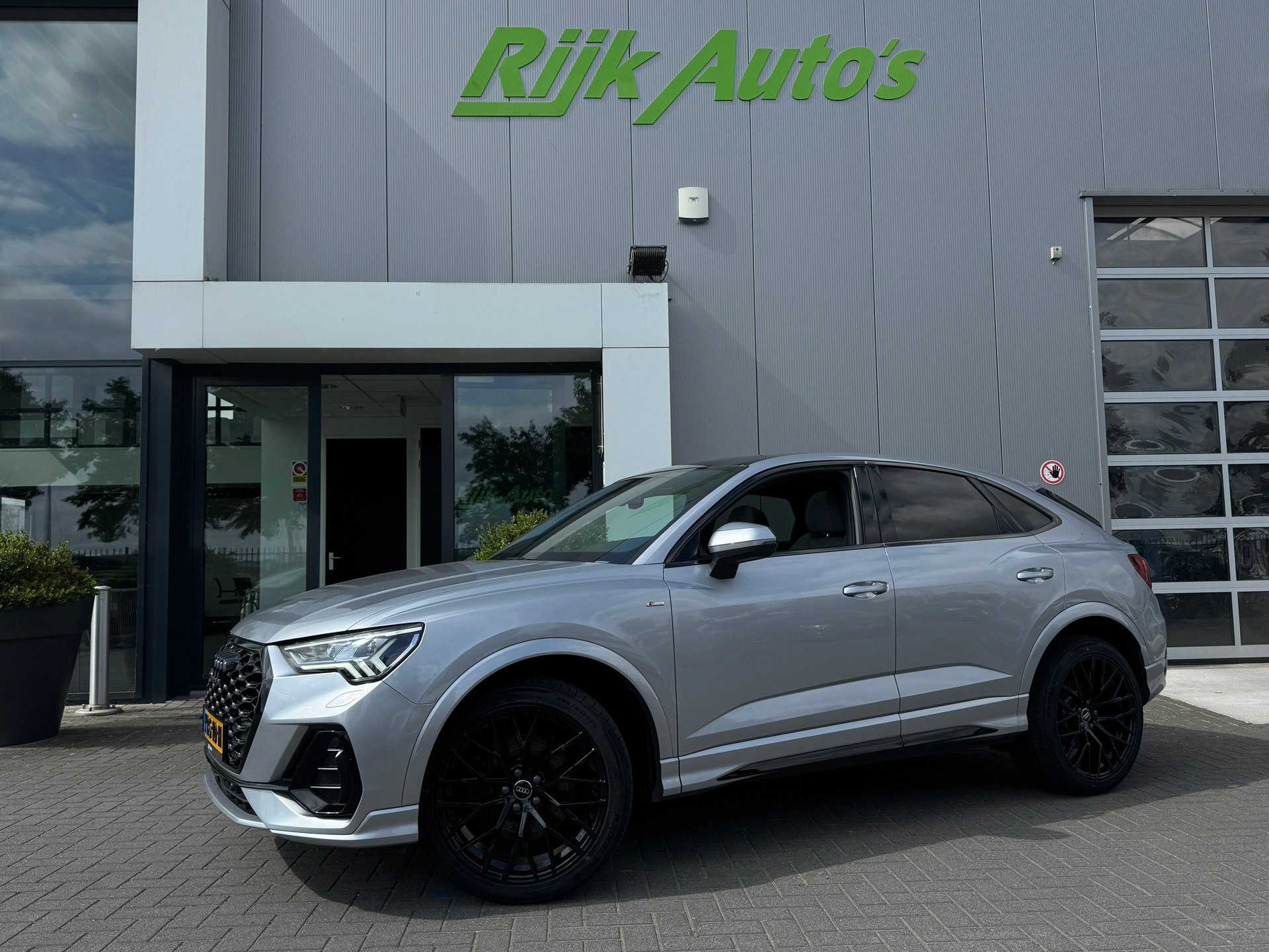 Foto van Audi Q3 Sportback
