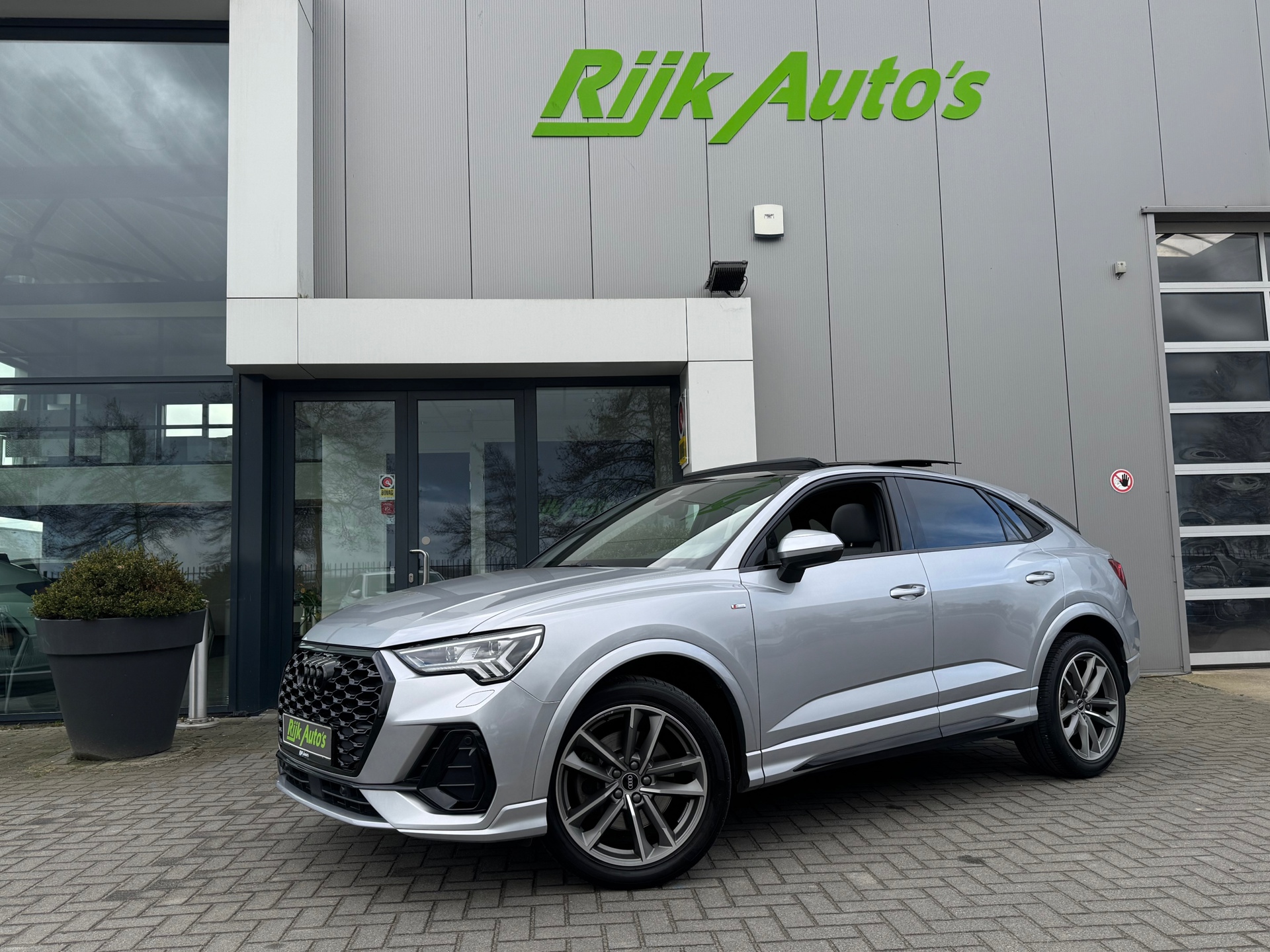 Foto van Audi Q3 Sportback
