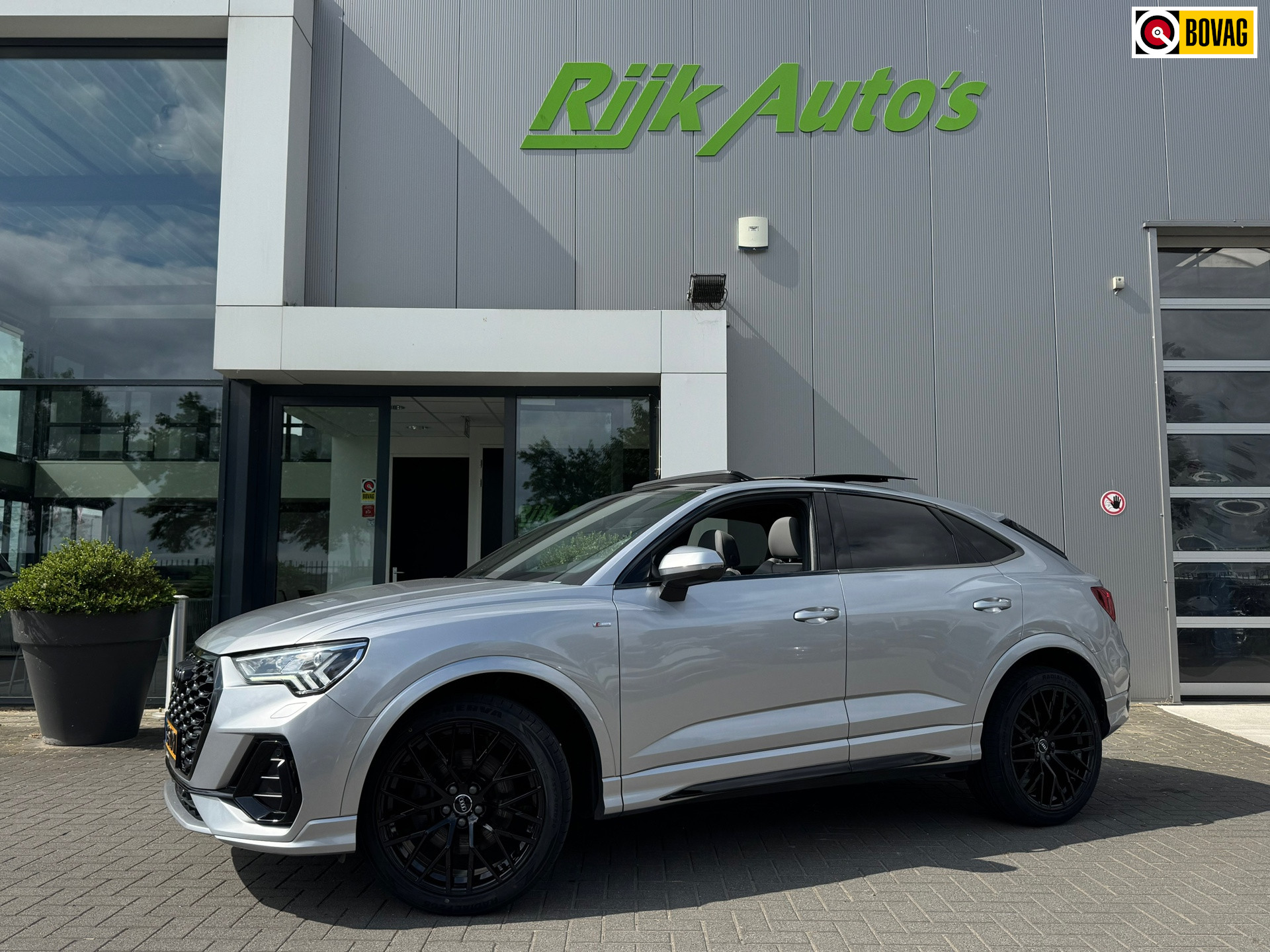 Audi Q3 Sportback 45 TFSI quattro S Edition * Pano * B&O * Camera * Matrix Led 2021 - voorkant