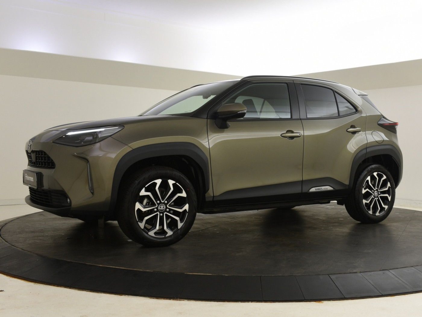 Toyota Toyota Yaris Cross 1.5 Hybrid 115 Style | Stuur en Stoelverwarming | Carplay 2024 - voorkant