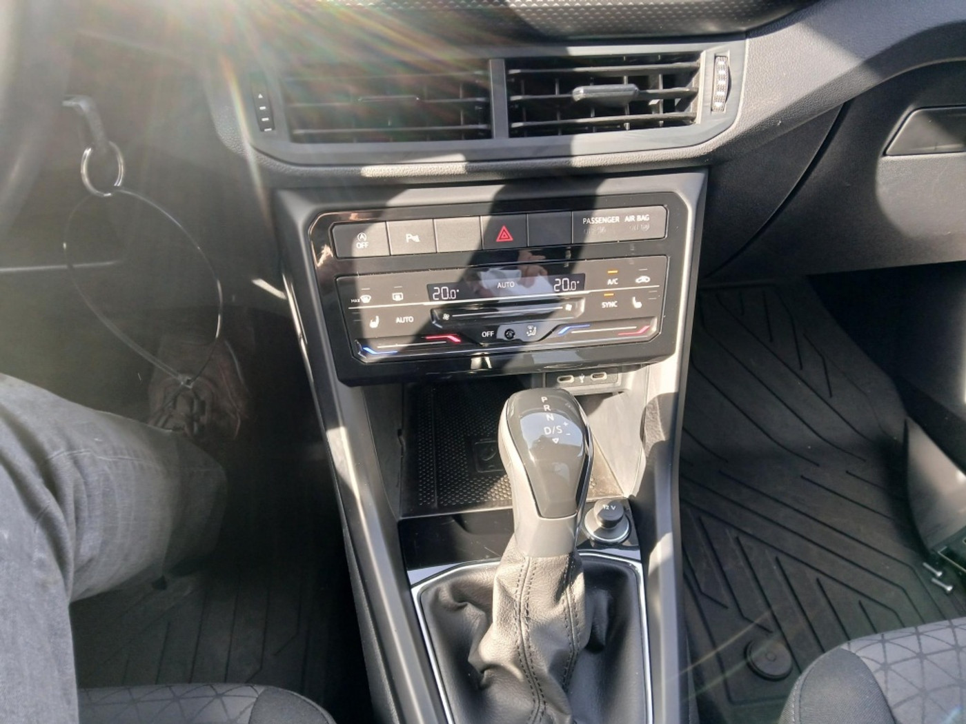 Foto van Volkswagen T-cross