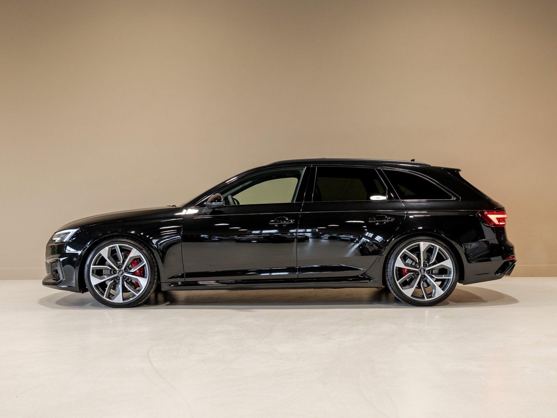 Foto van Audi RS 4 Avant