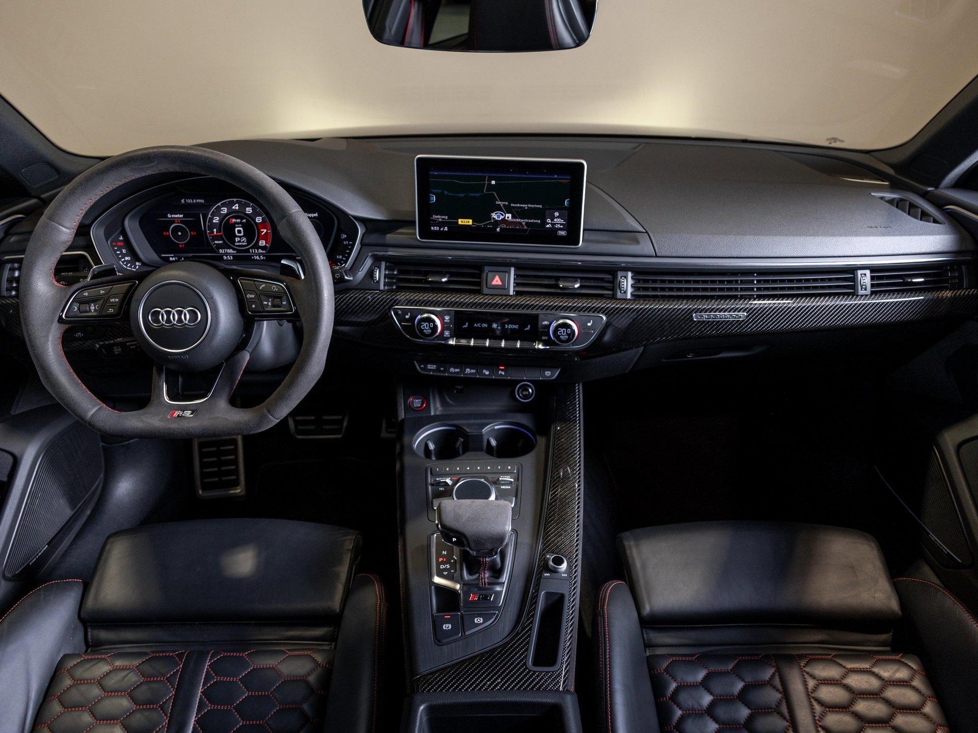 Foto van Audi RS 4 Avant