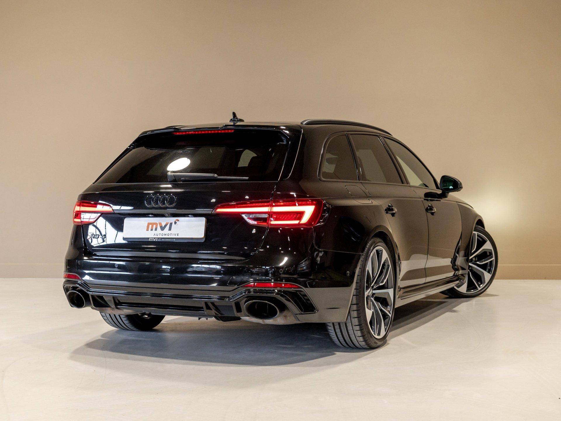 Foto van Audi RS 4 Avant