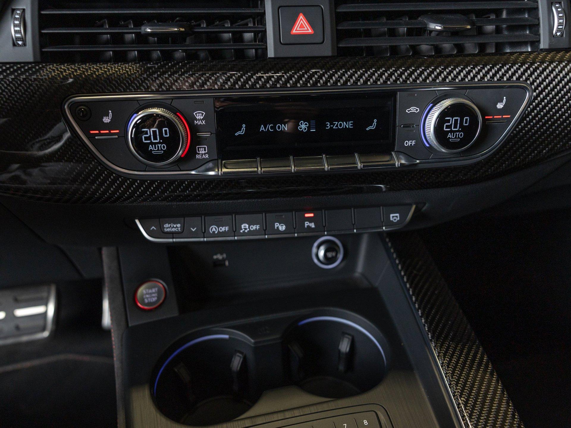 Foto van Audi RS 4 Avant