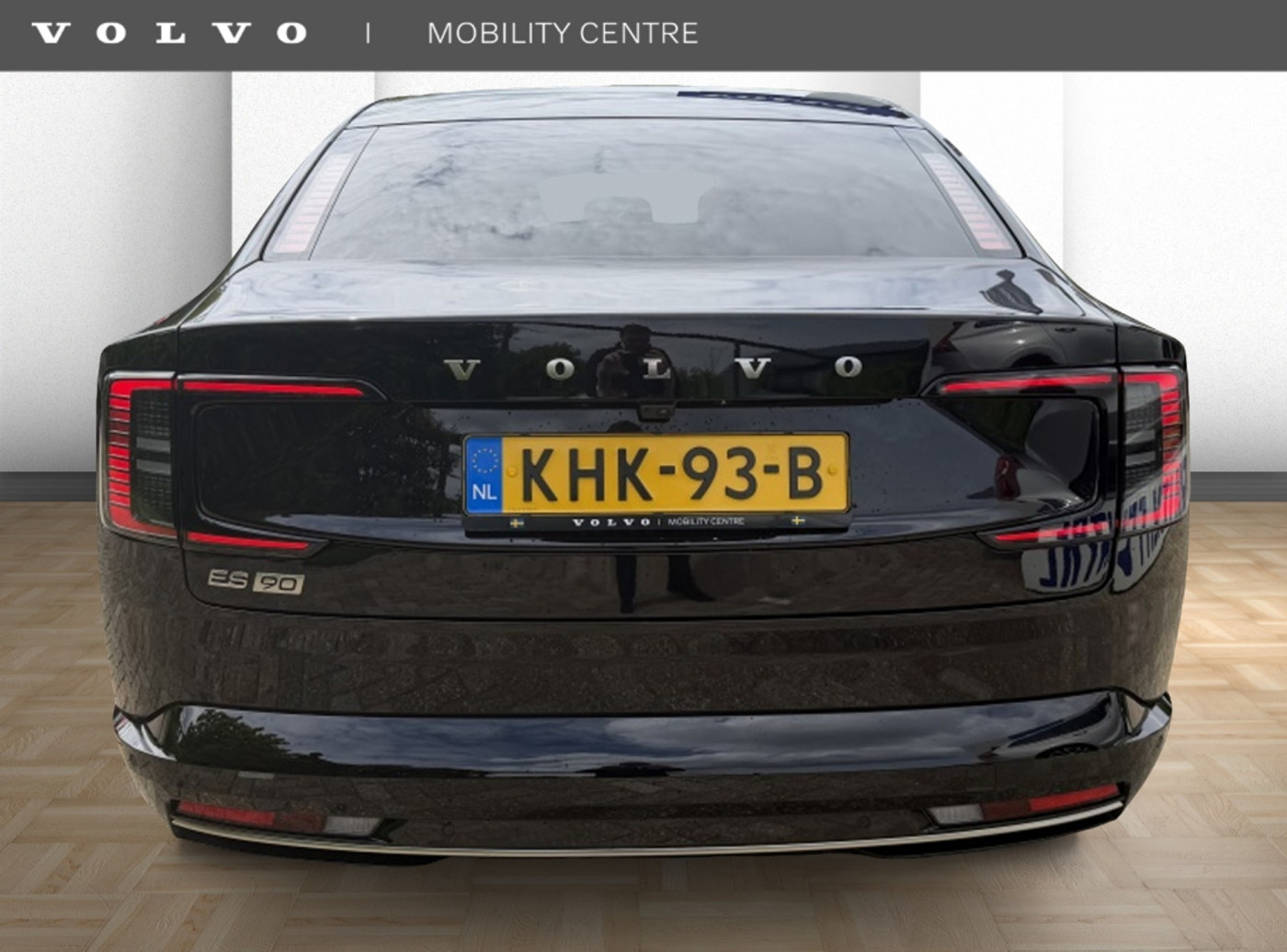 Foto van Volvo Es90