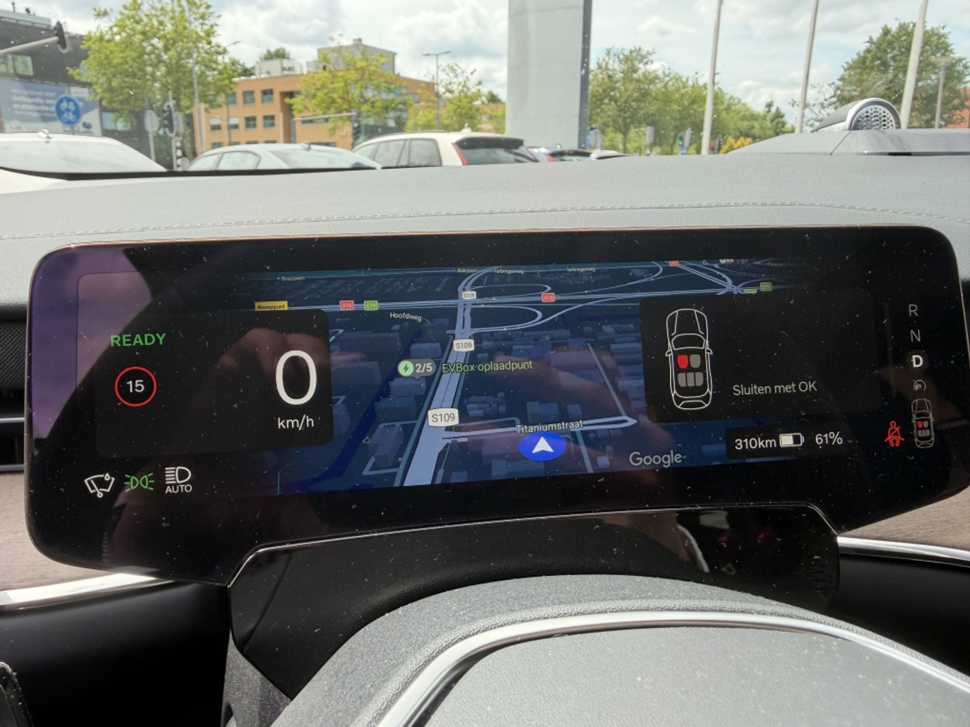 Foto van Volvo Es90