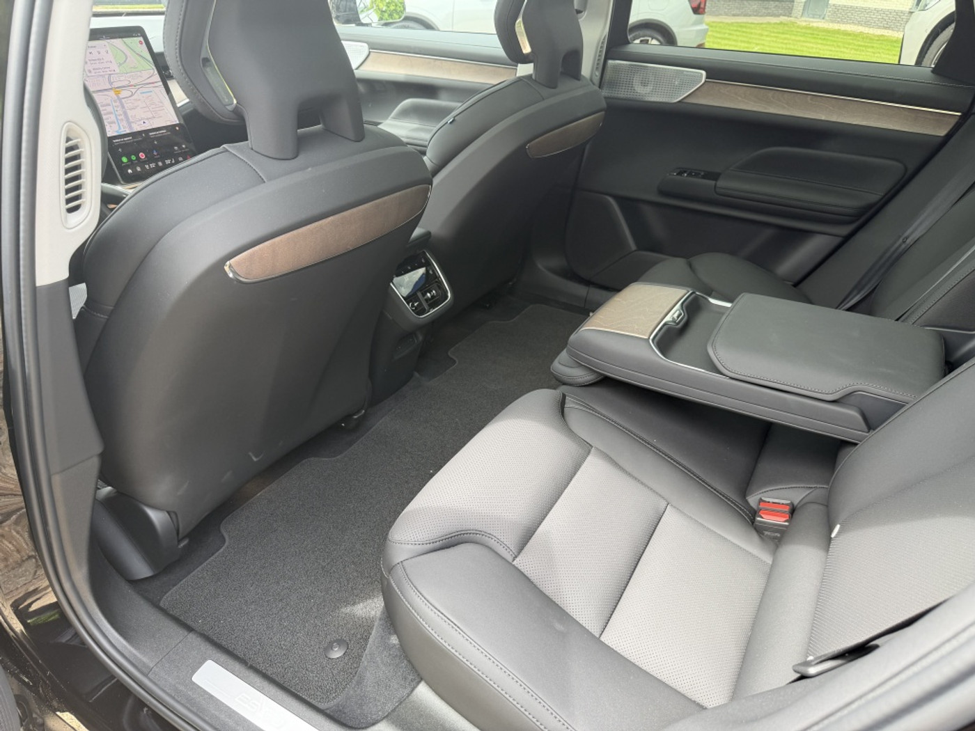 Foto van Volvo Es90