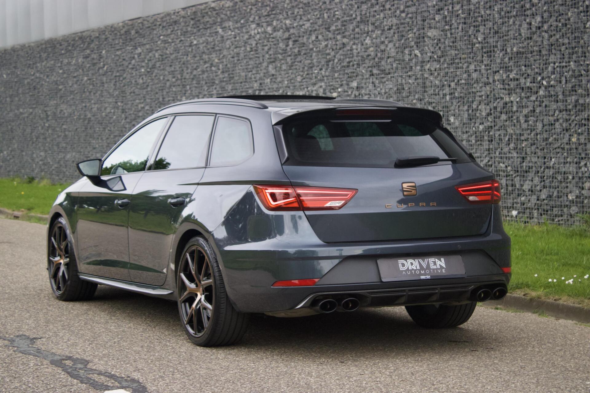 Foto van Seat Leon Sportourer ST