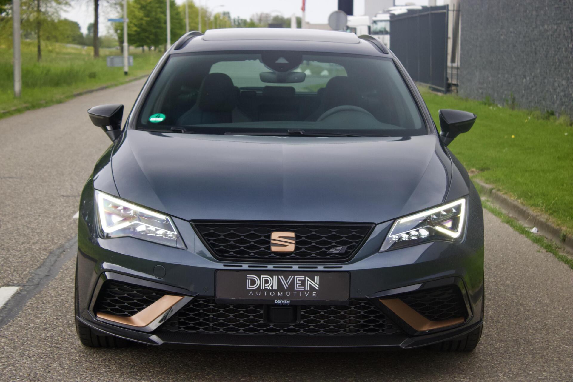 Foto van Seat Leon Sportourer ST