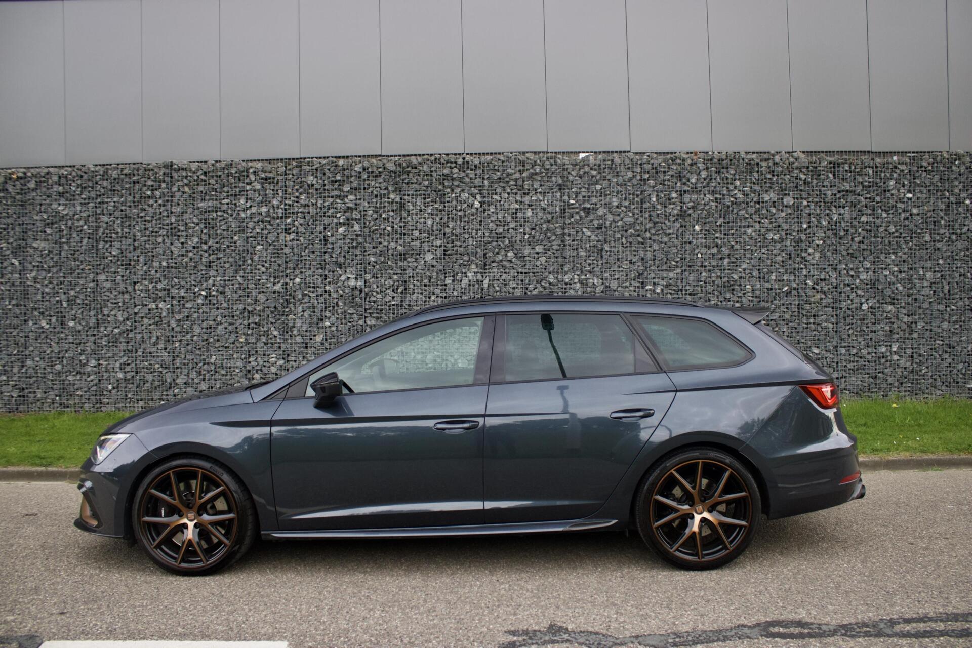 Foto van Seat Leon Sportourer ST