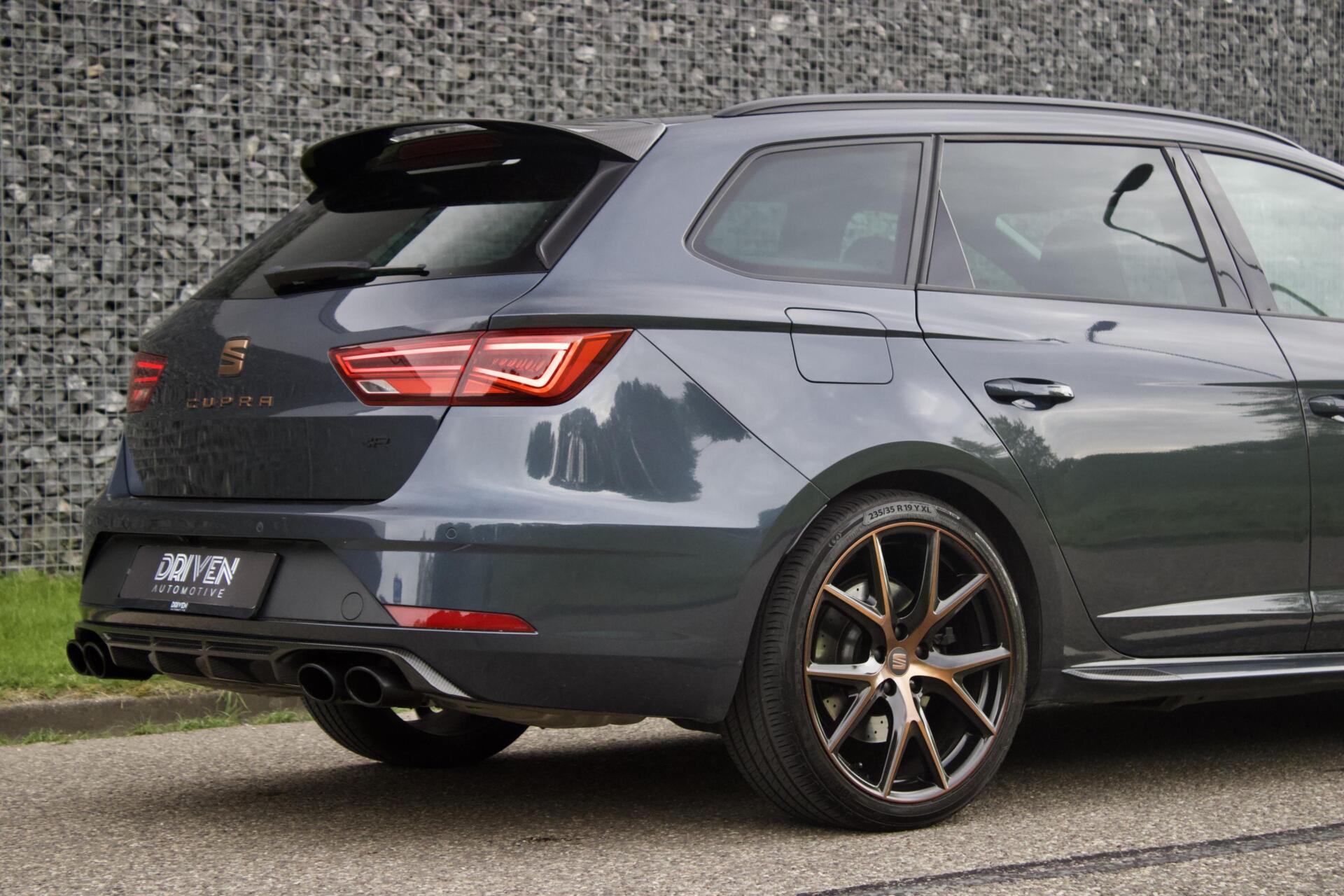 Foto van Seat Leon Sportourer ST