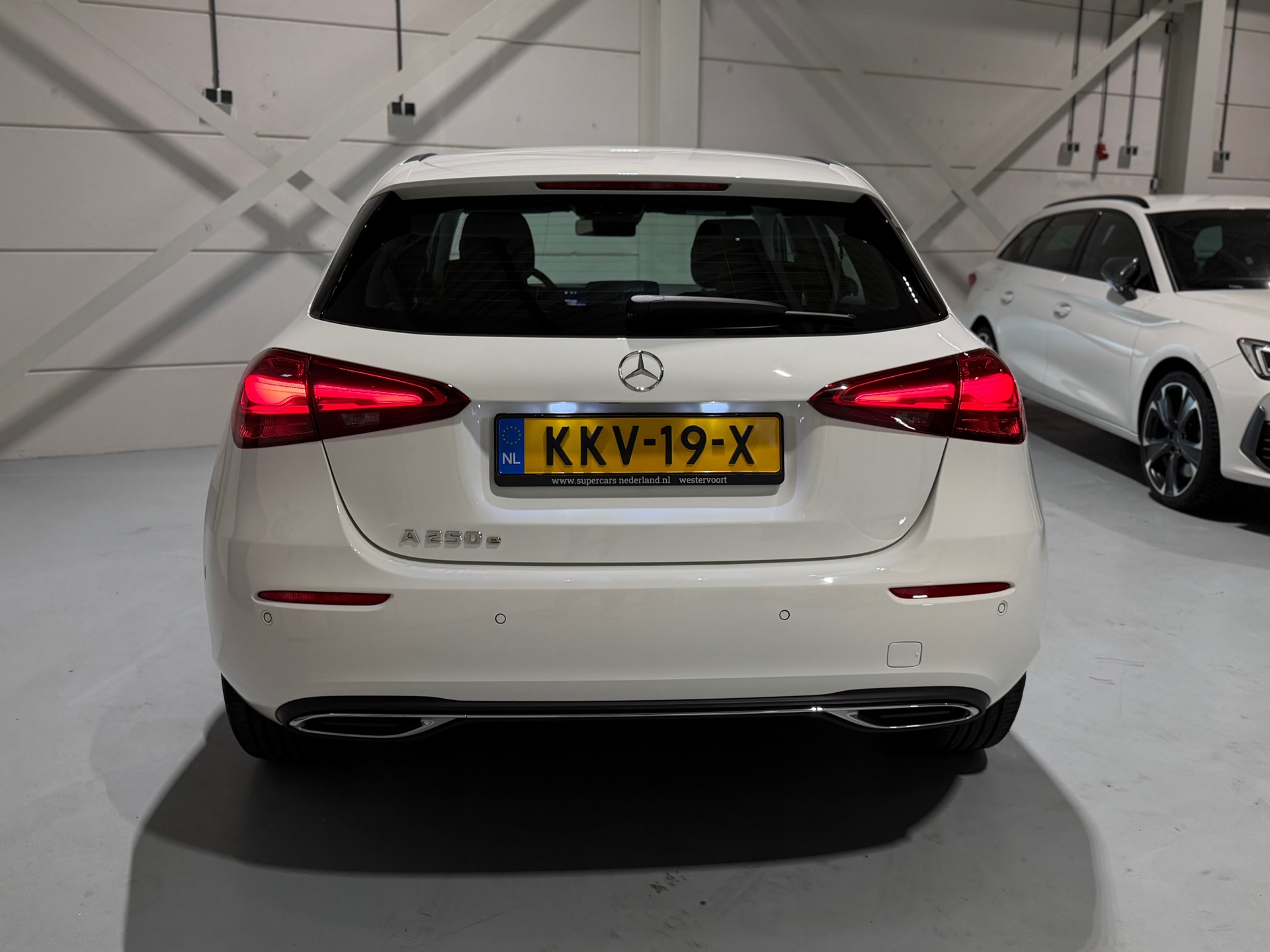 Foto van Mercedes-Benz A 250 E