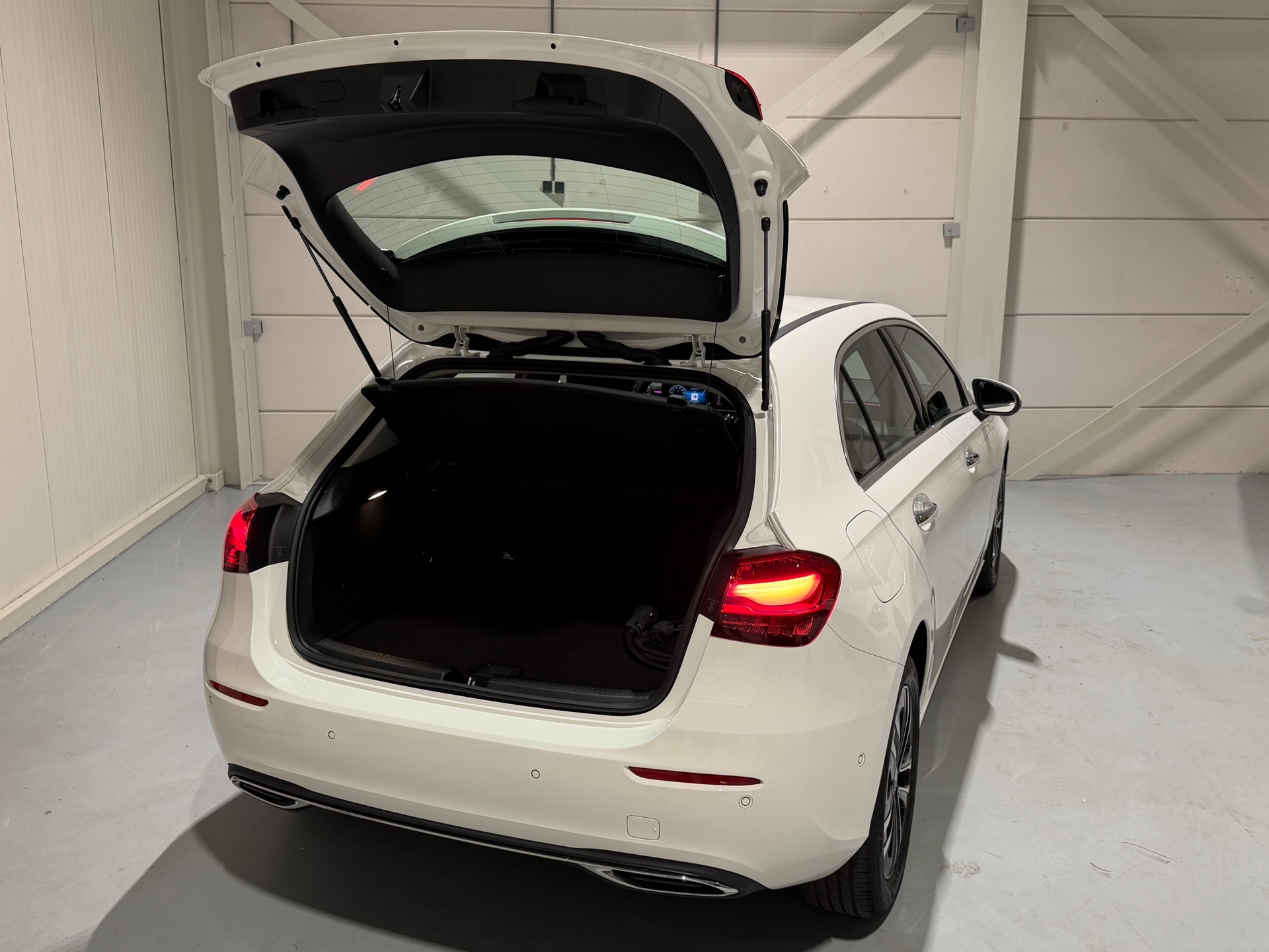 Foto van Mercedes-Benz A 250 E