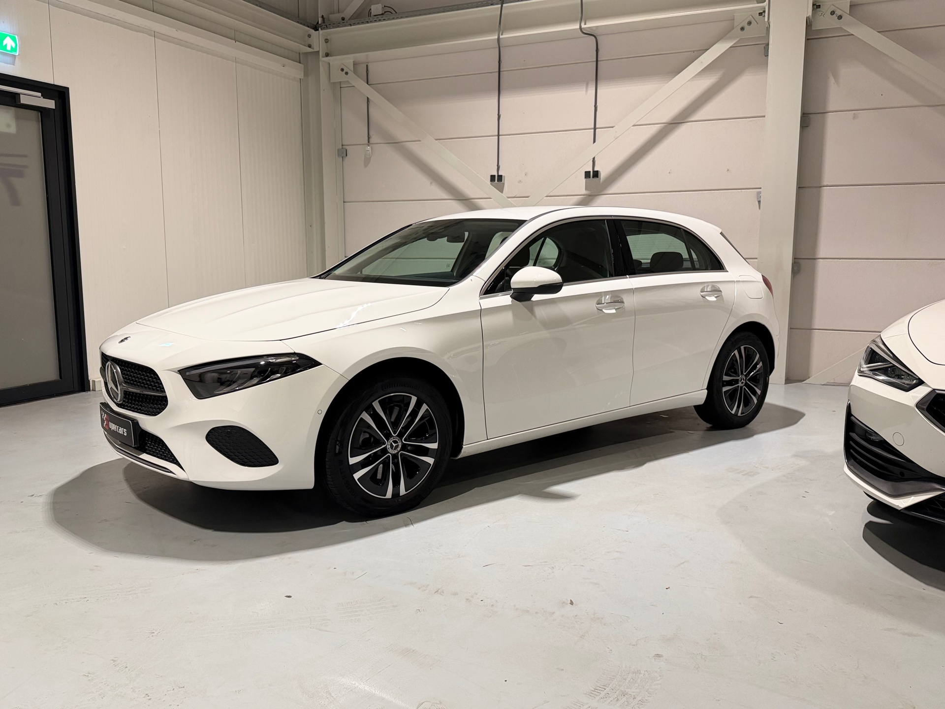 Foto van Mercedes-Benz A 250 E
