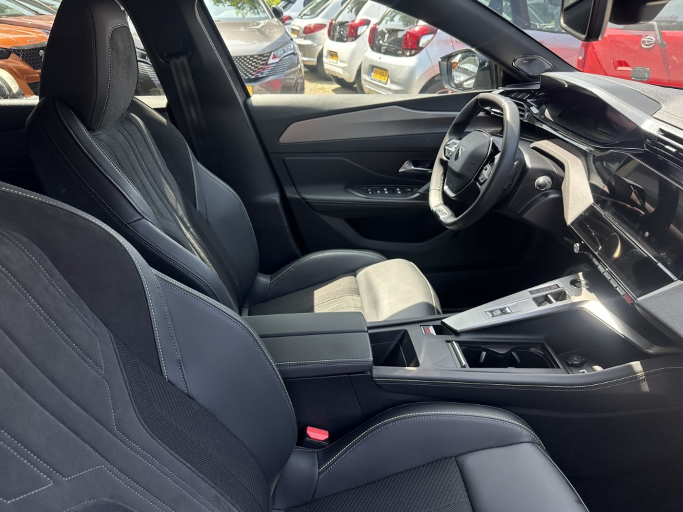 Foto van Peugeot 408