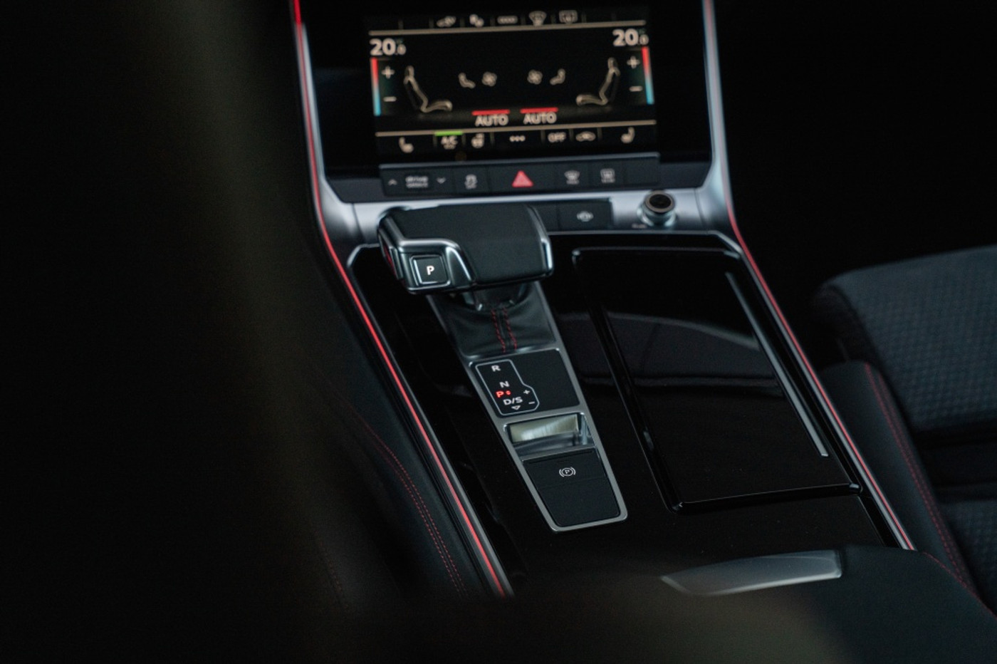 Foto van Audi A6 Avant 55 TFSI E