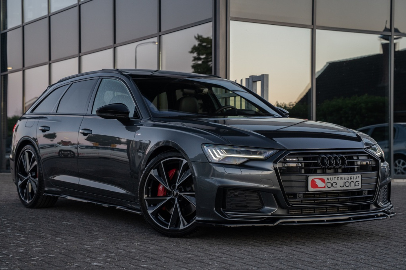 Foto van Audi A6 Avant 55 TFSI E