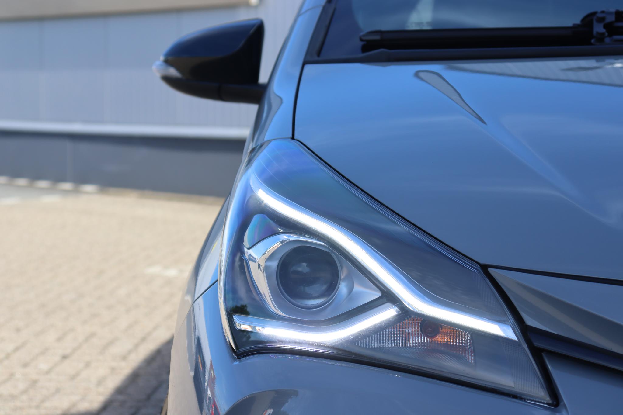 Foto van Toyota Toyota Yaris Hybrid