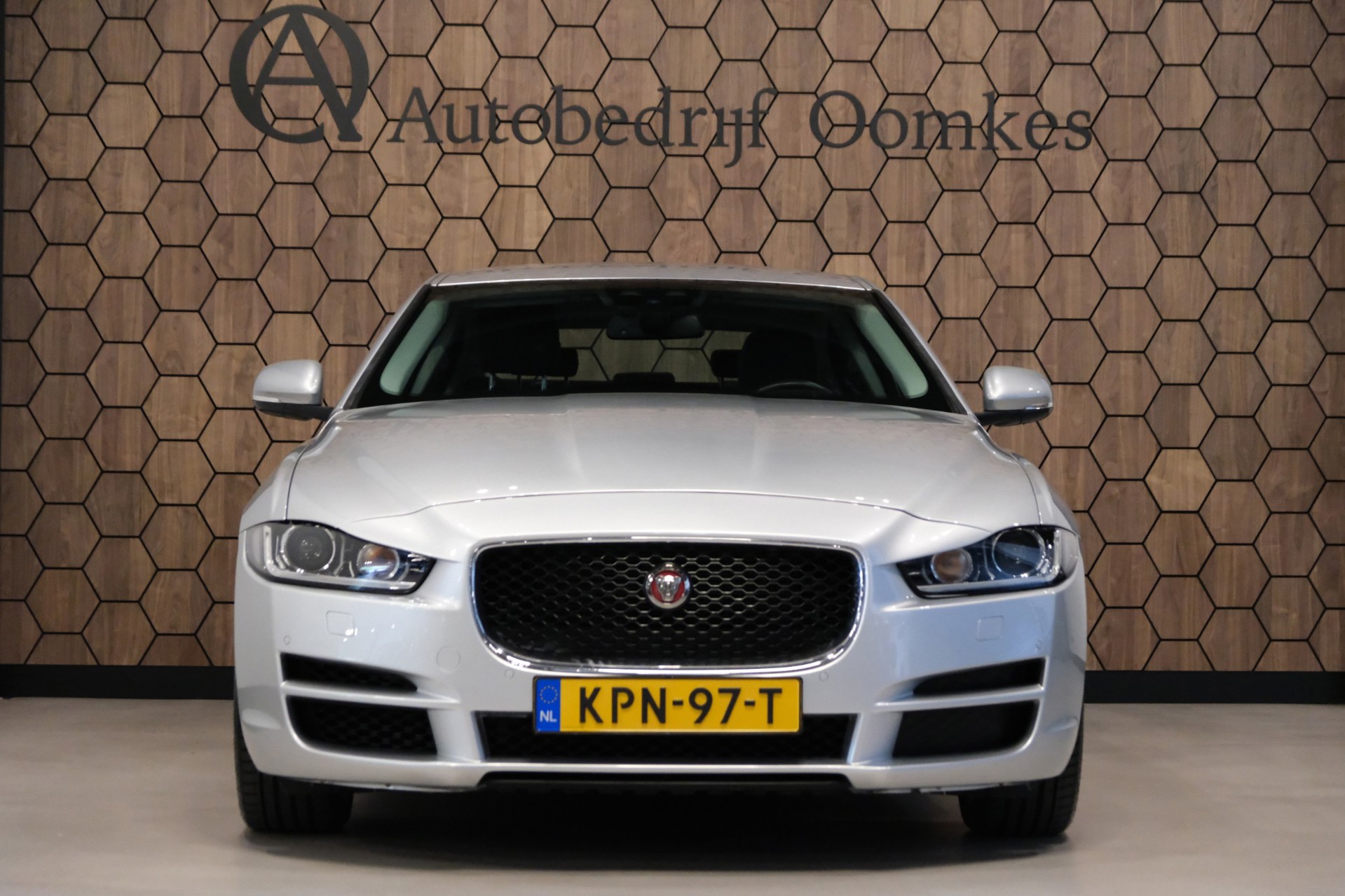 Foto van Jaguar Jaguar Xe
