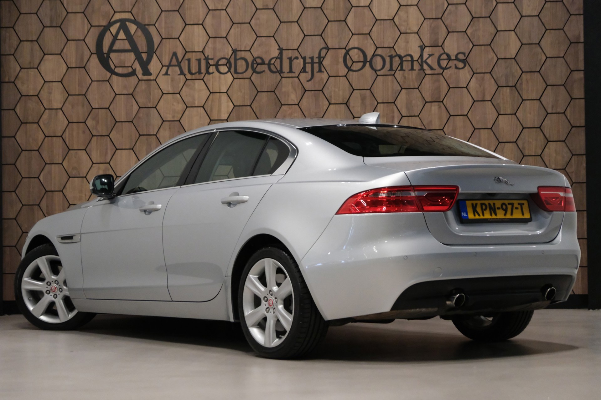 Foto van Jaguar Jaguar Xe