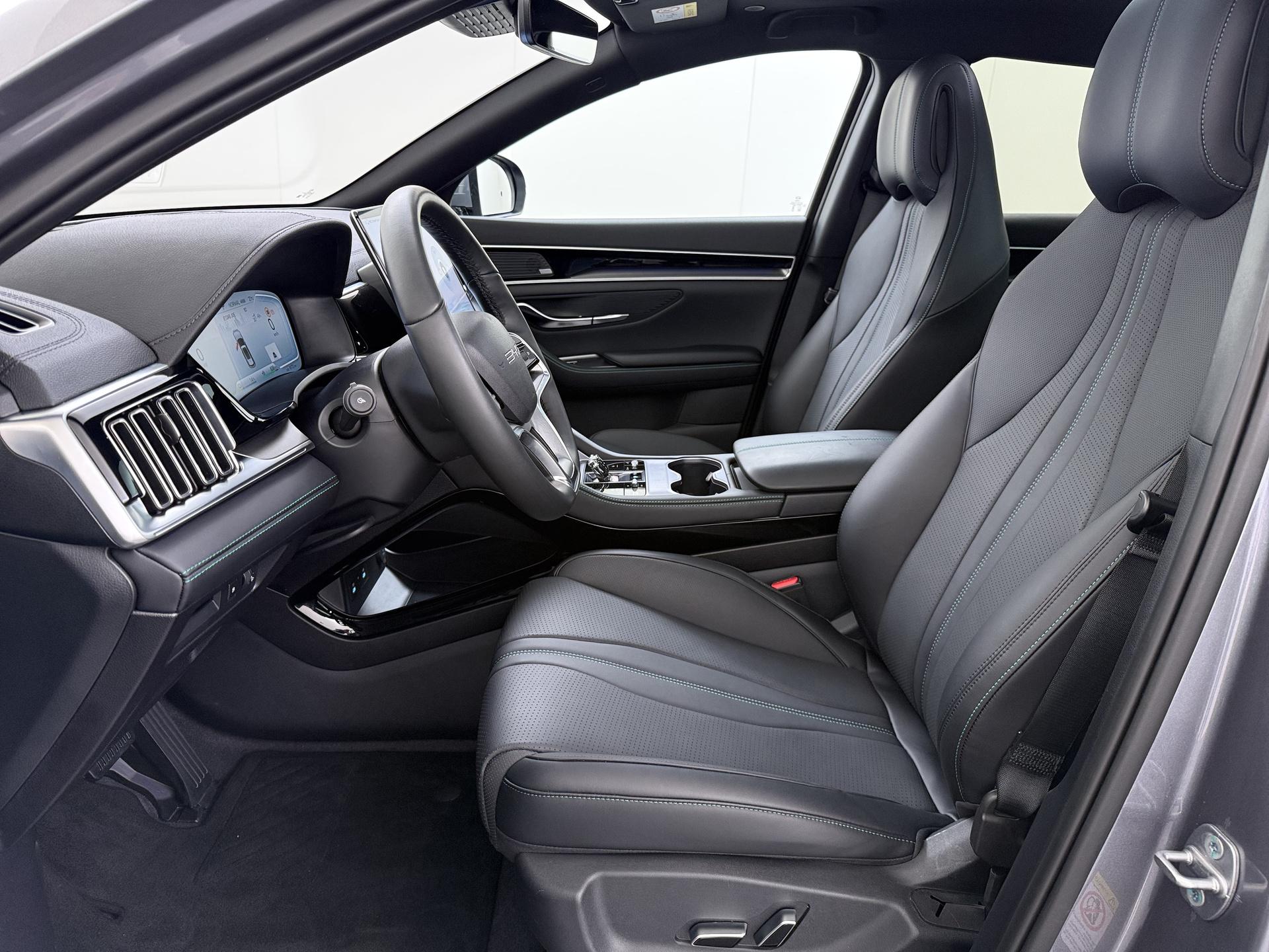 Foto van BYD BYD Seal U Dm-i